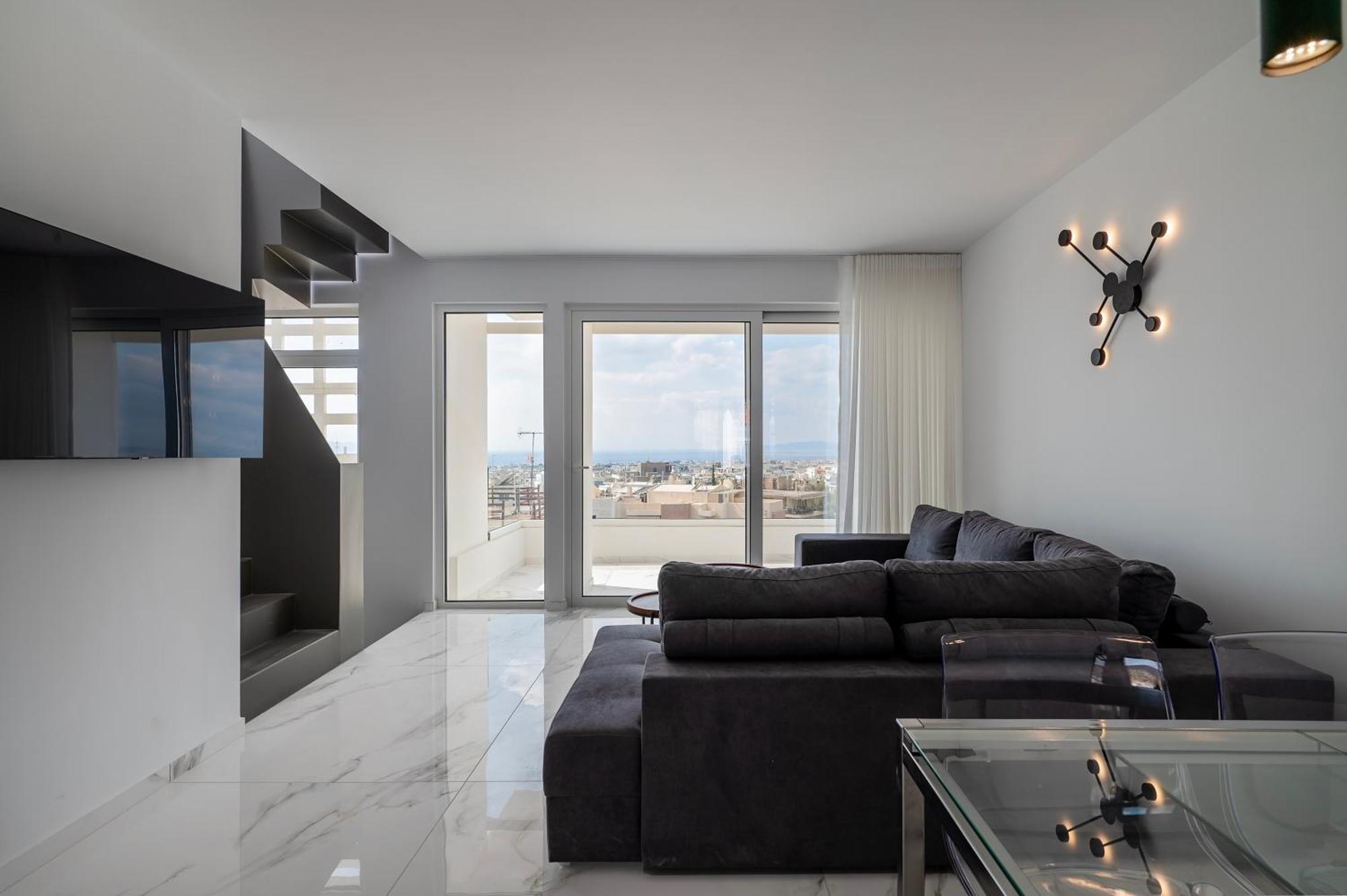 Dream View Maisonette Glyfada With Jacuzzi *