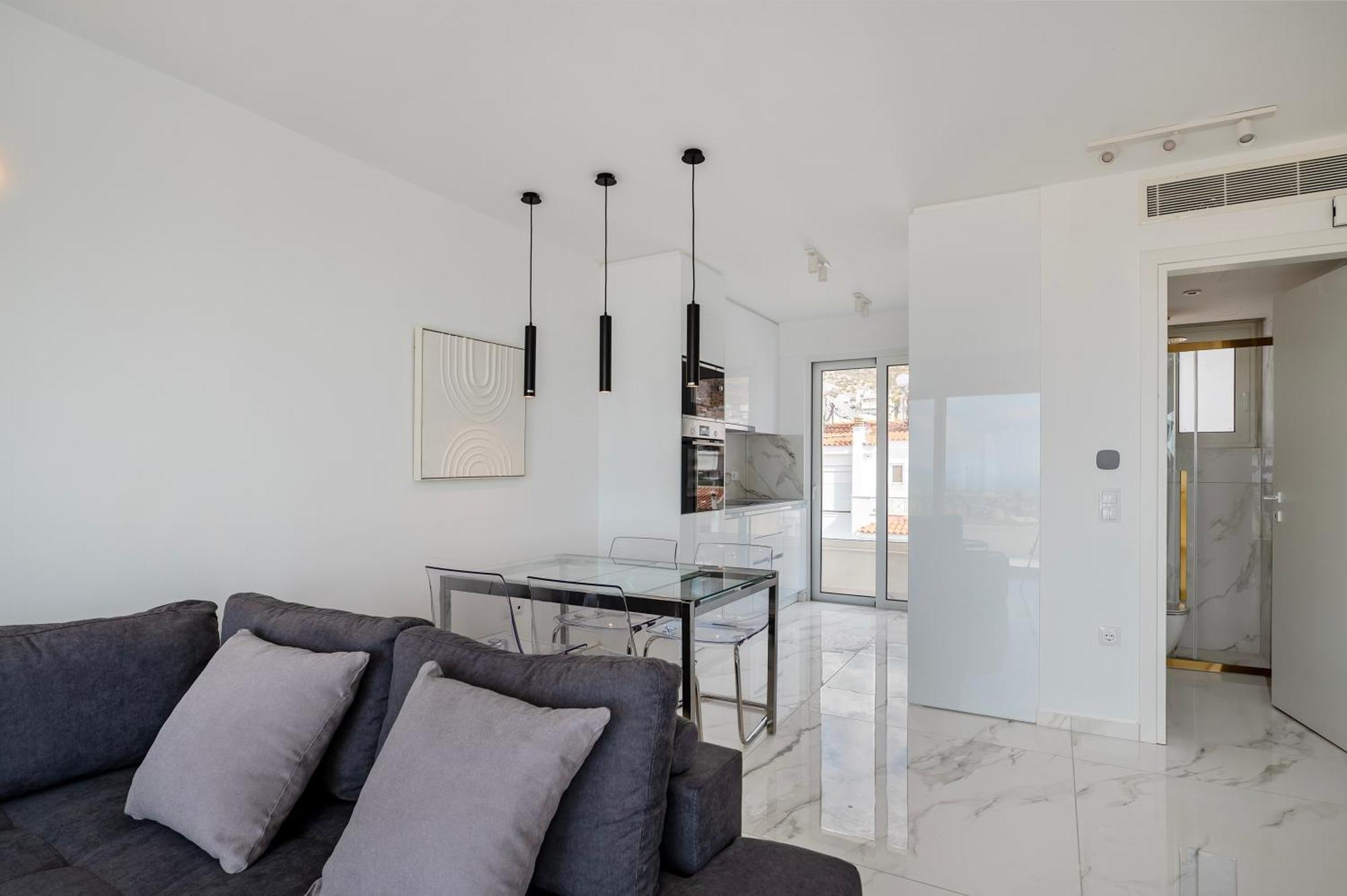 Dream View Maisonette Glyfada With Jacuzzi Apartment