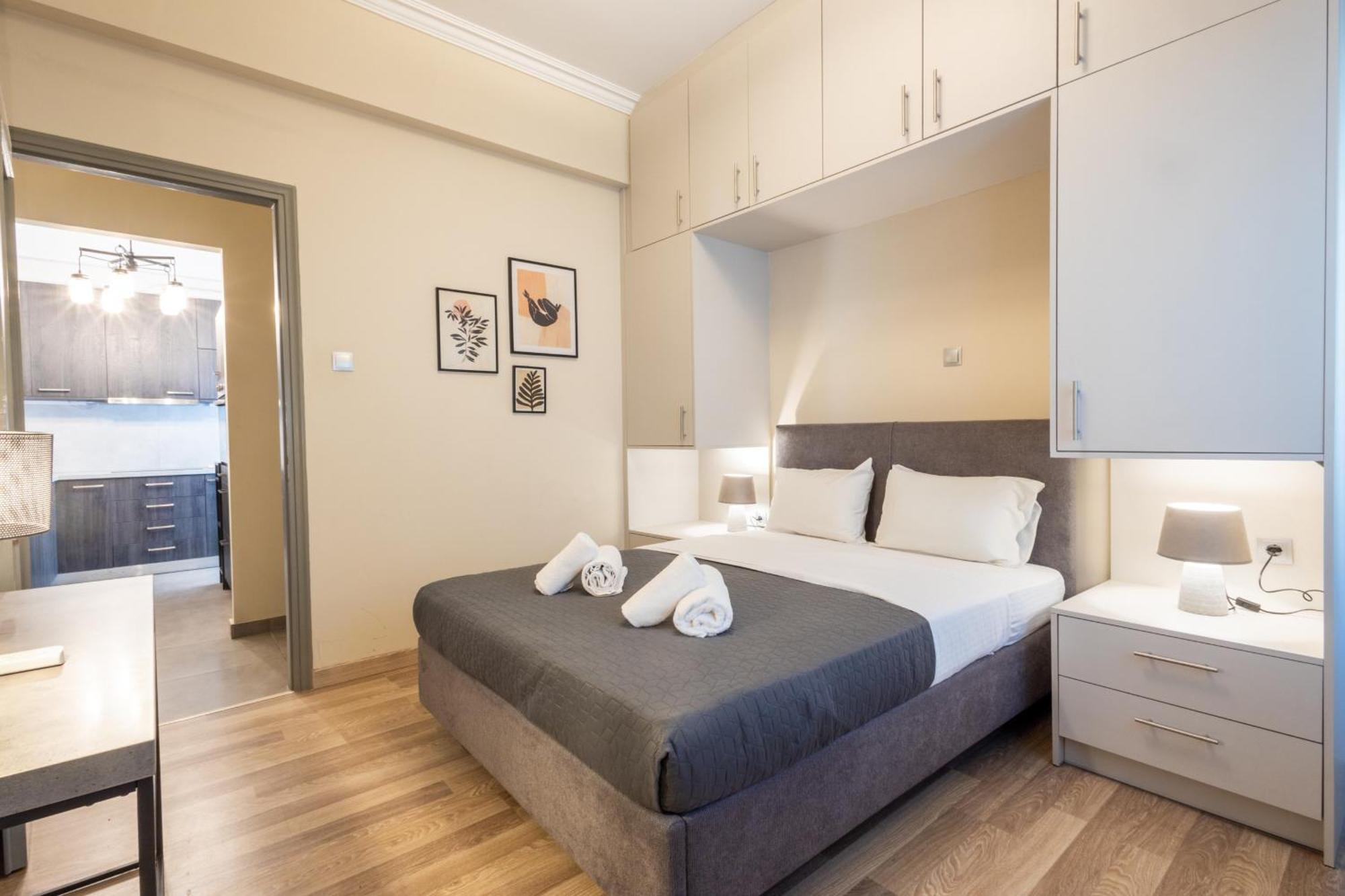 Beachside Bliss Freshly Renovated 2-bedroom Getaway Apartment