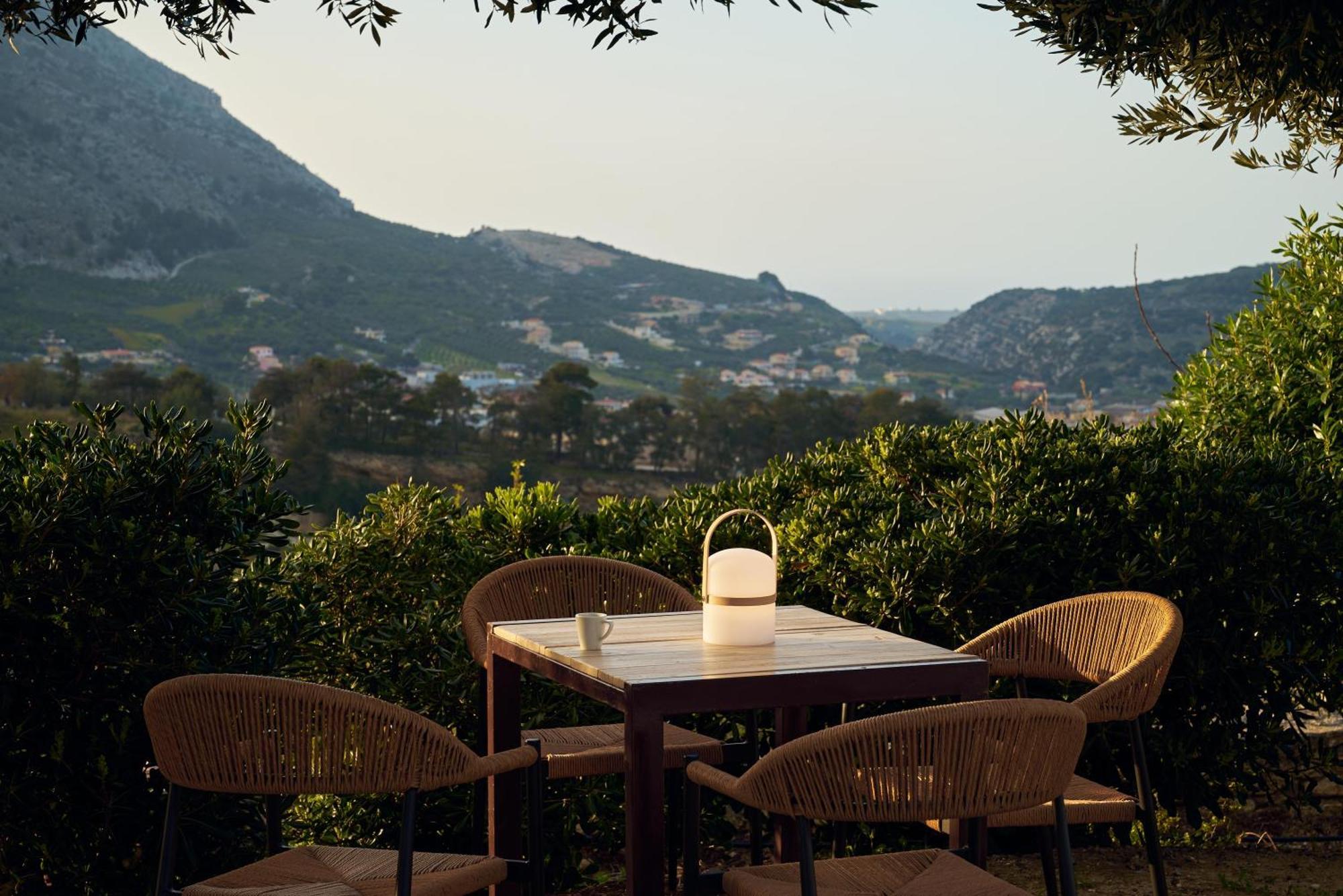 Eliathos Hillside Retreat Apartment