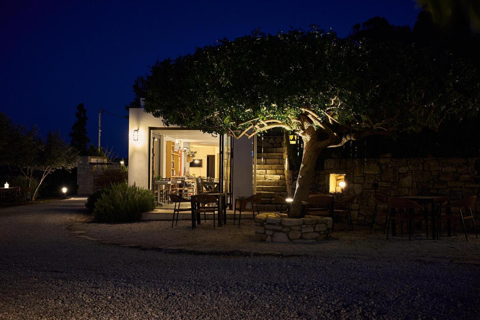 Apartment Eliathos Hillside Retreat