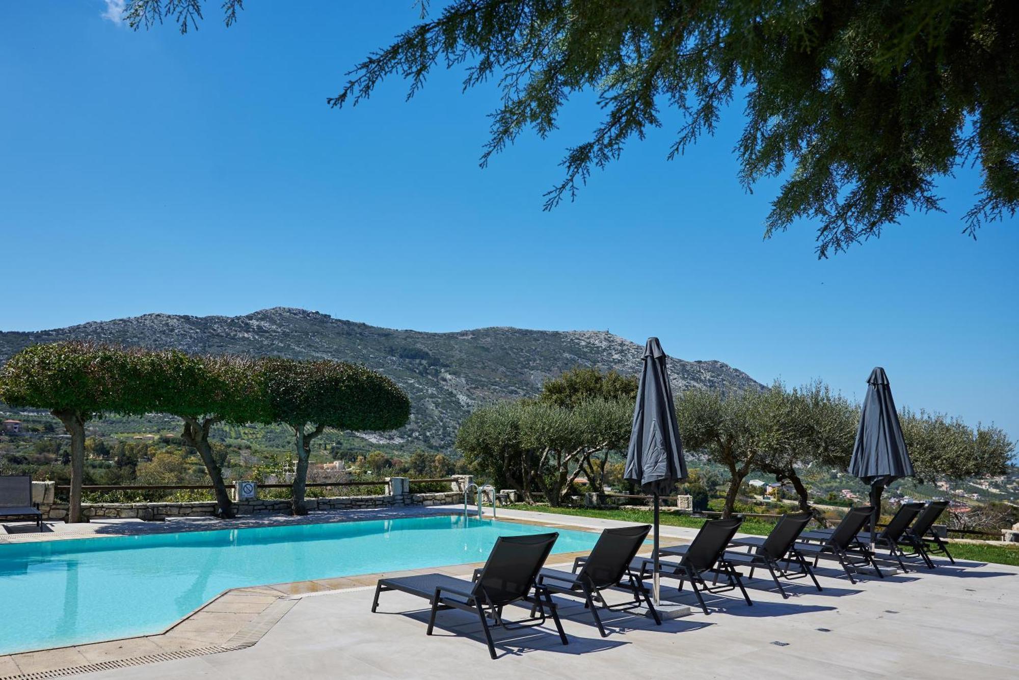 Eliathos Hillside Retreat Apartment *