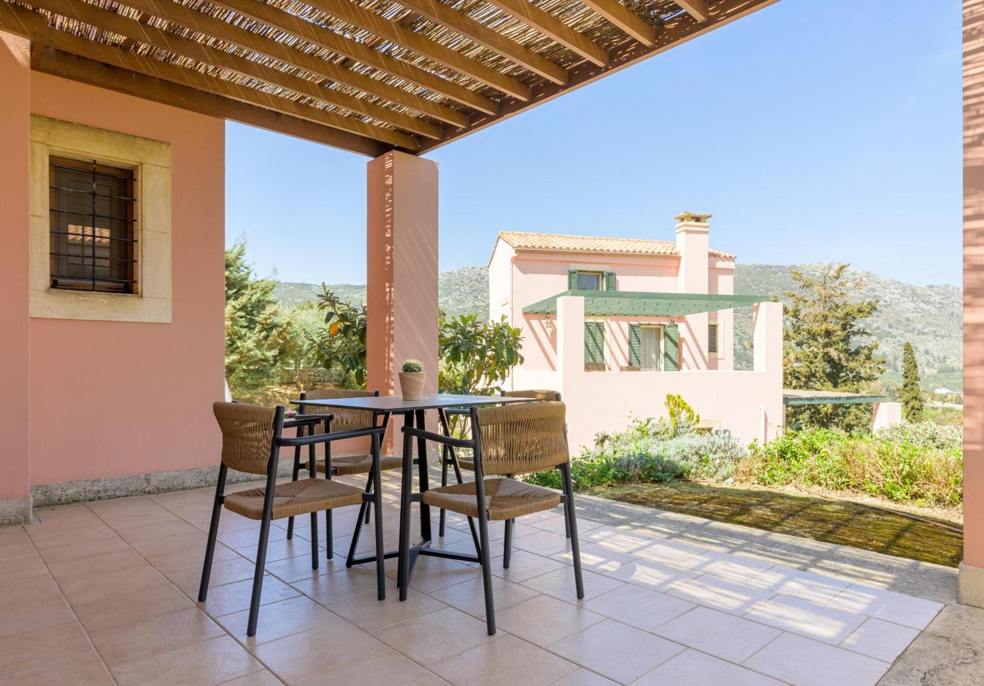 Eliathos Hillside Retreat Apartment Archanes