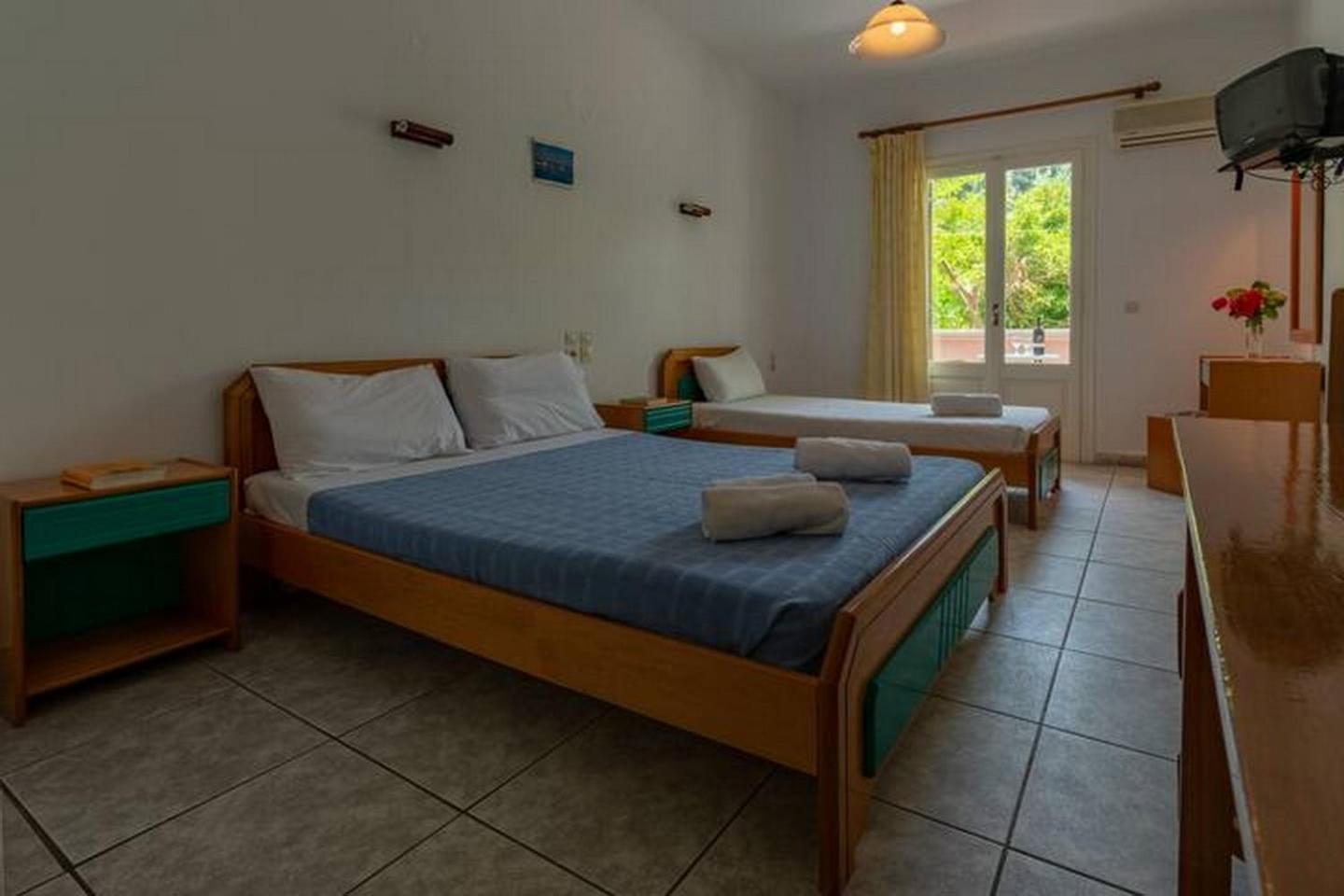 Averto Hotel 3*