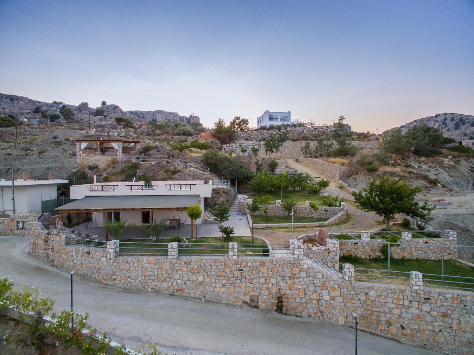Rose Villa Archangelos (Rhodes)