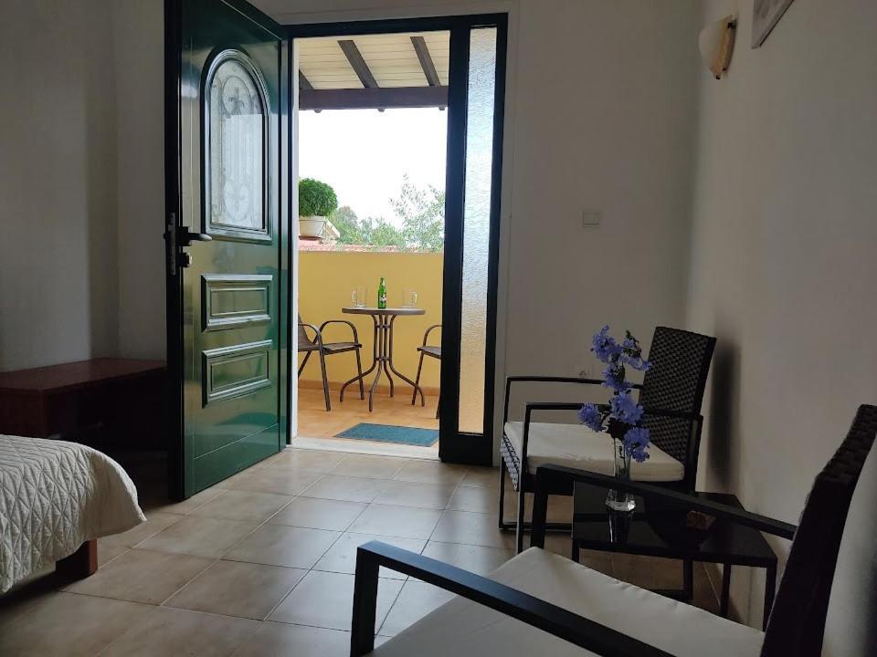 Apartment Oliveland