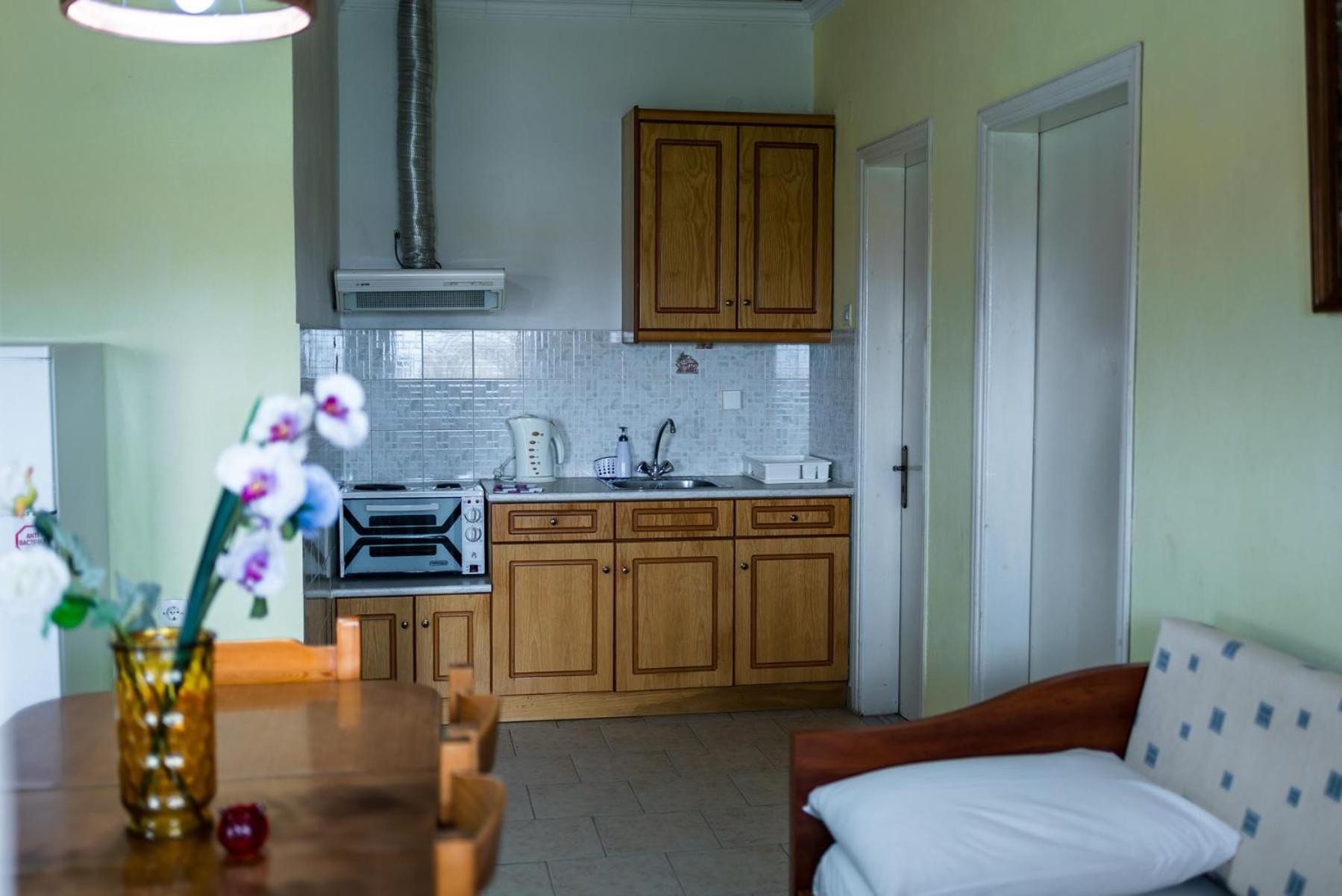 Katerina & Apartment Sidari (Corfu)