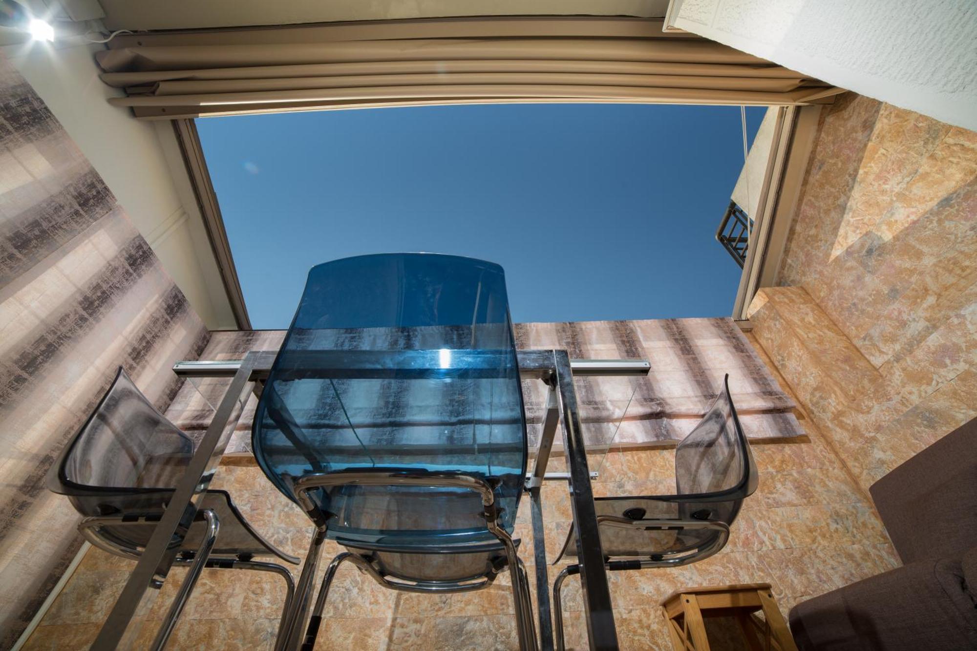 Cosy With Terrace Near Metro Station Apartment Athens