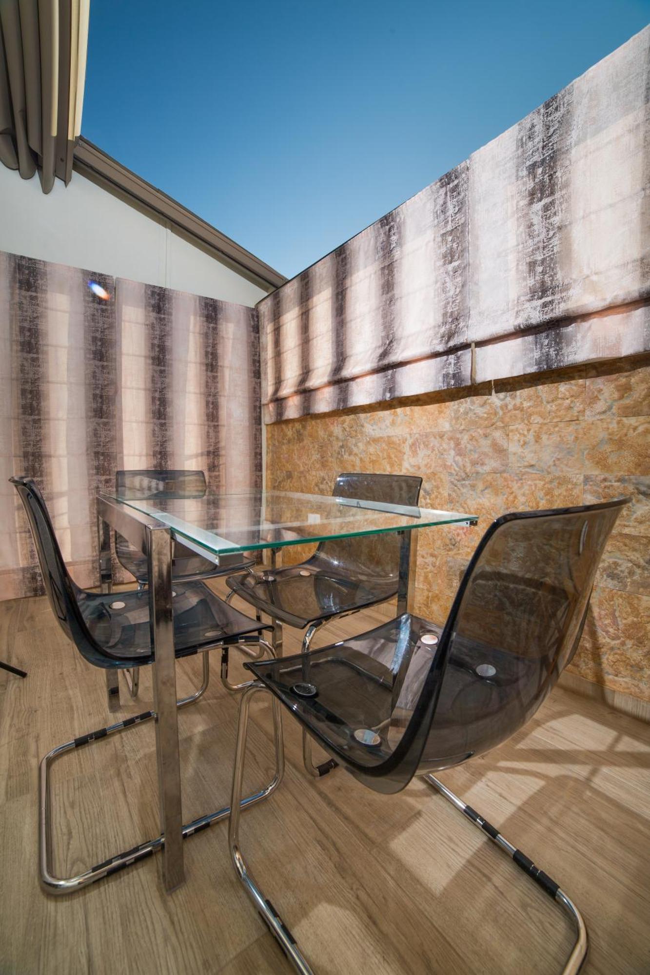 Cosy With Terrace Near Metro Station * Athens