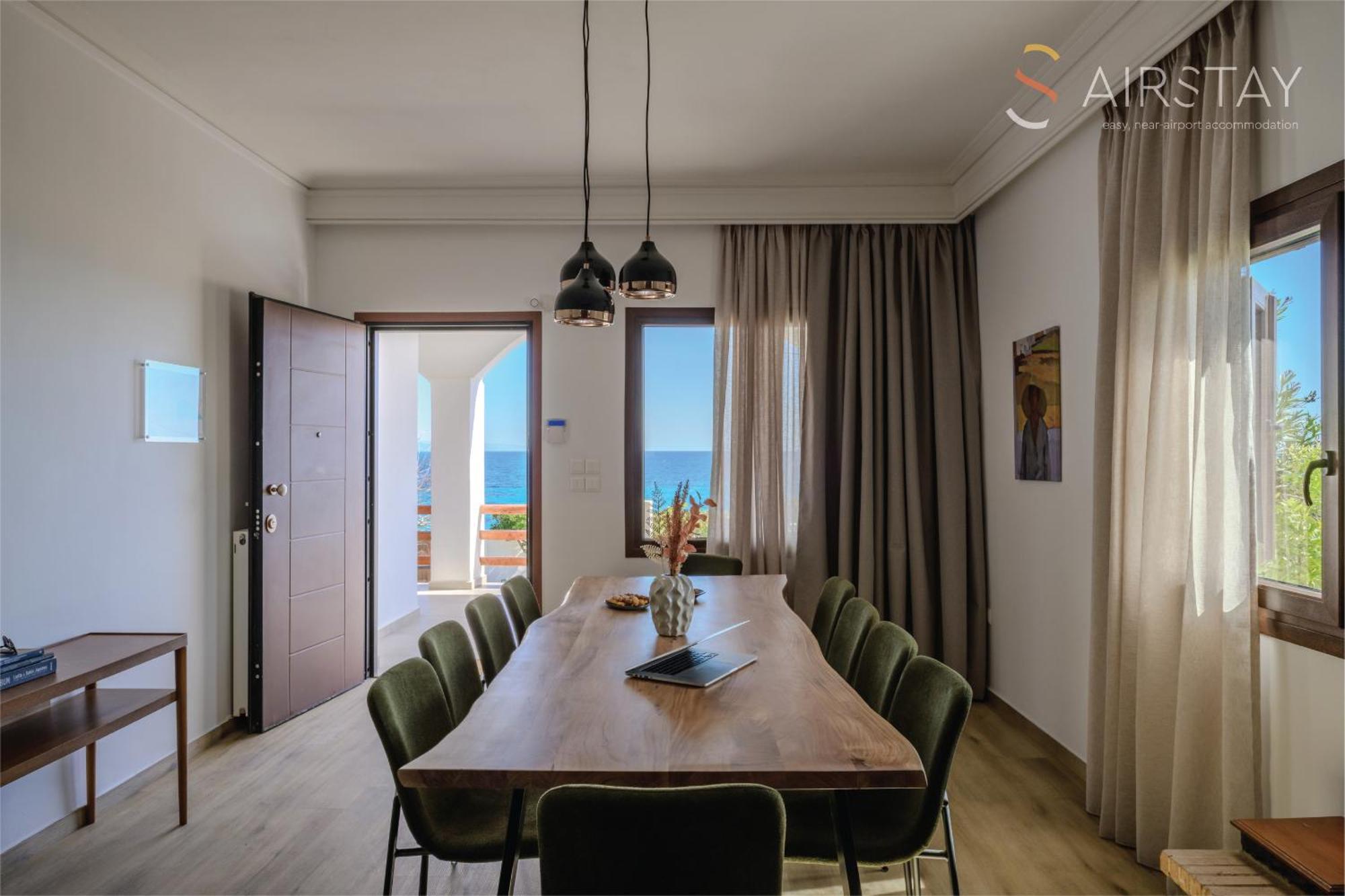 Villa Nami Airport By Airstay *