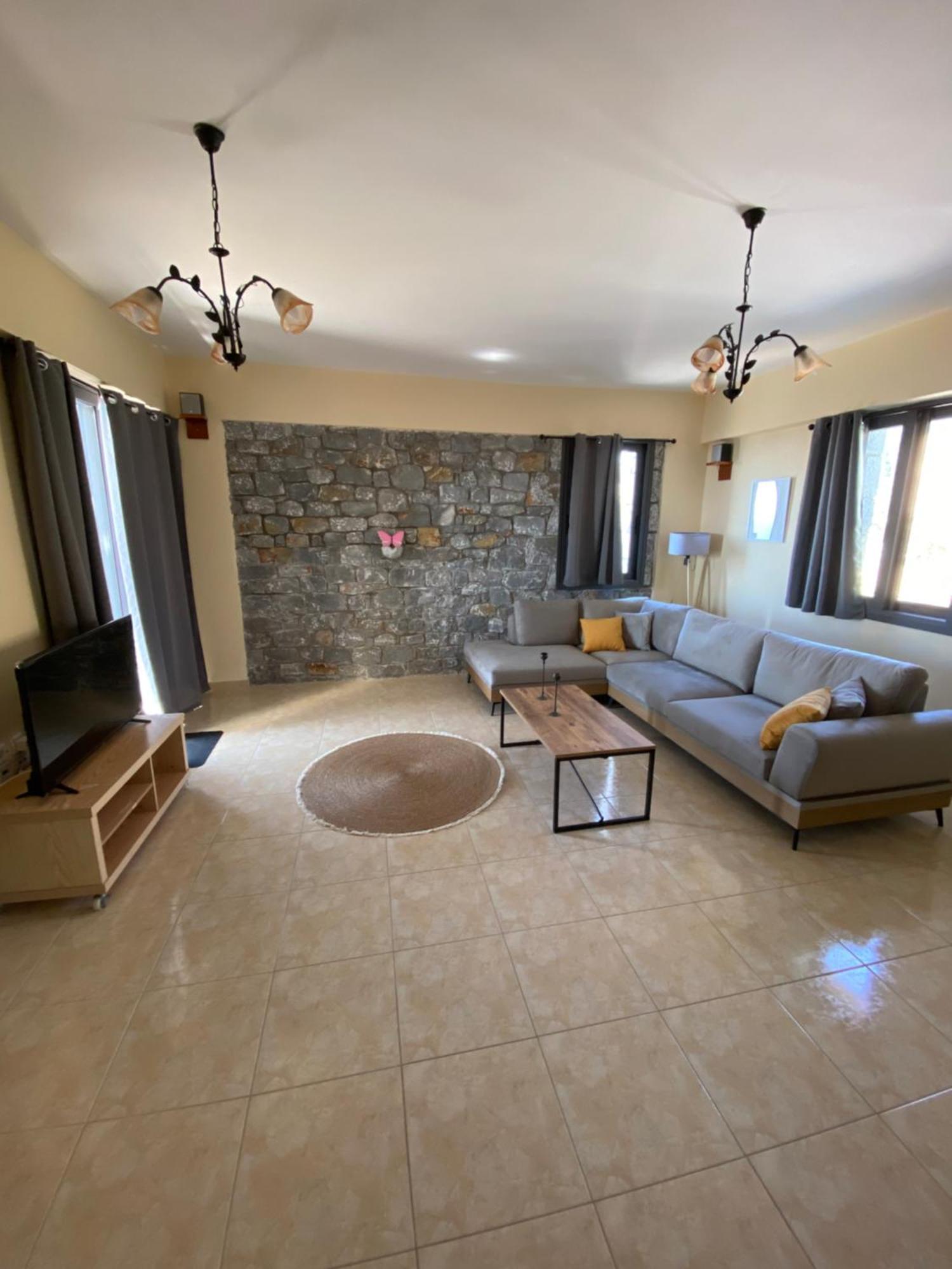 Niobe Apartment Riglia