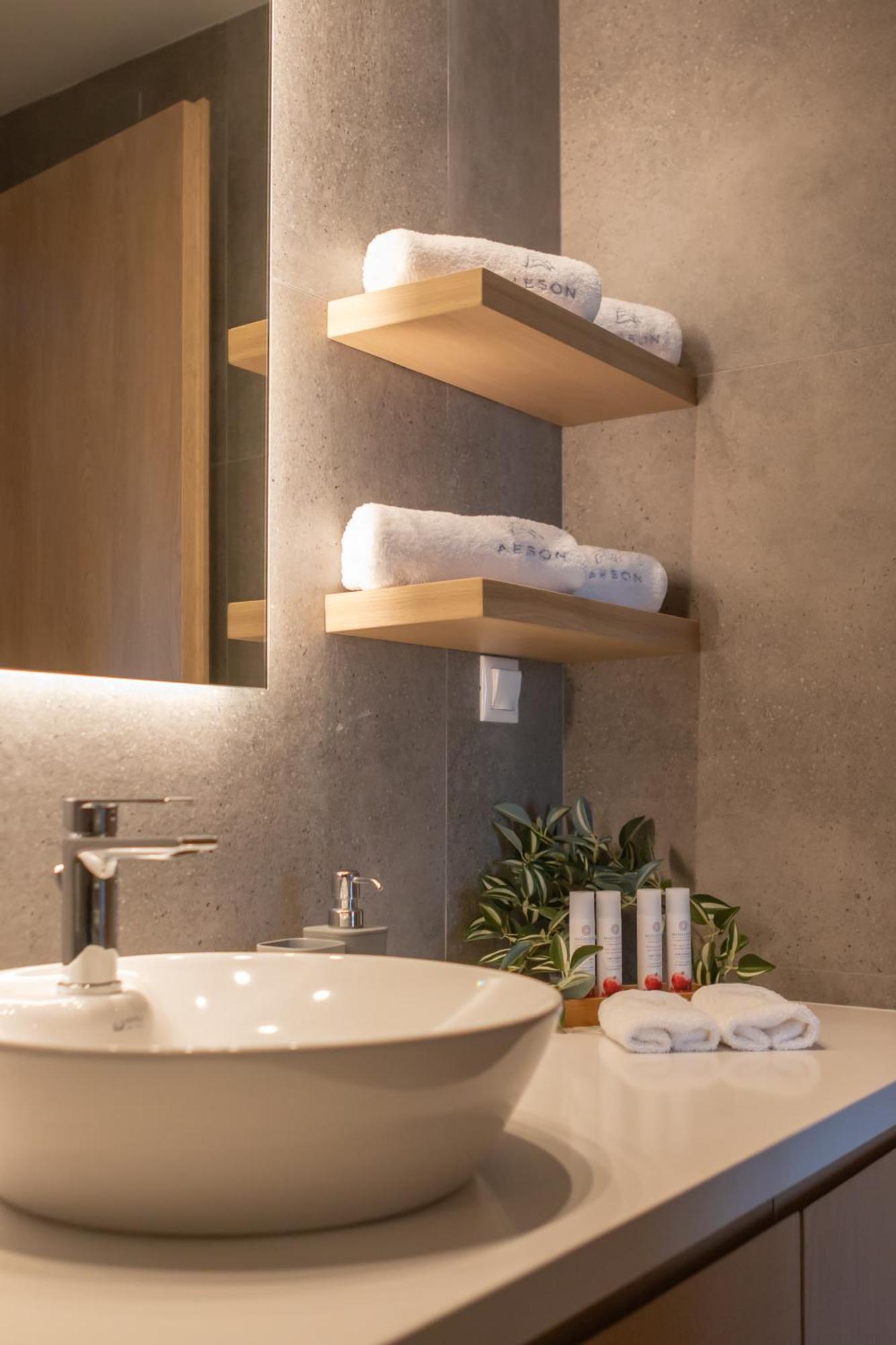 Aeson Premium Living Aparthotel