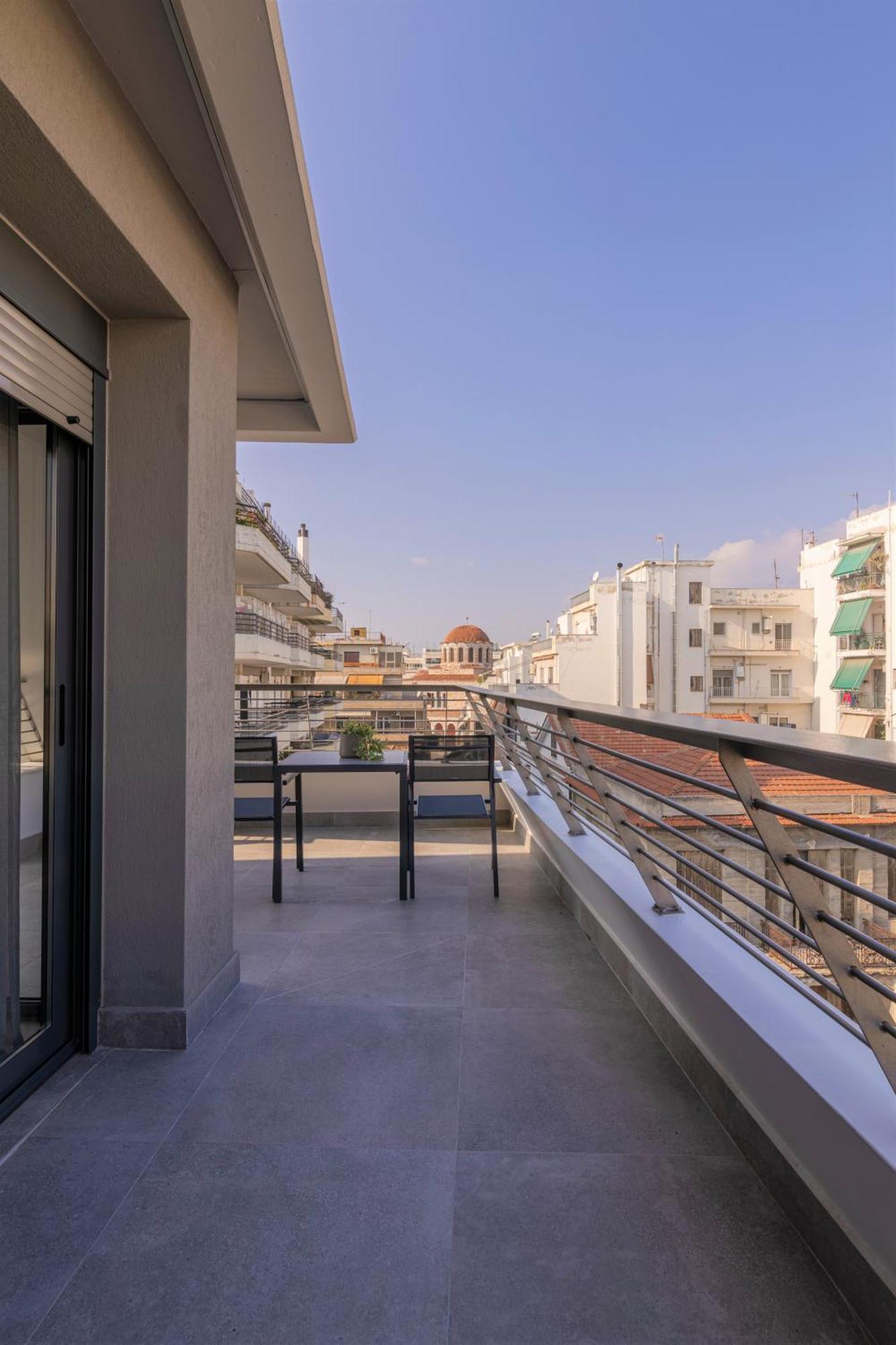 Aeson Premium Living Aparthotel