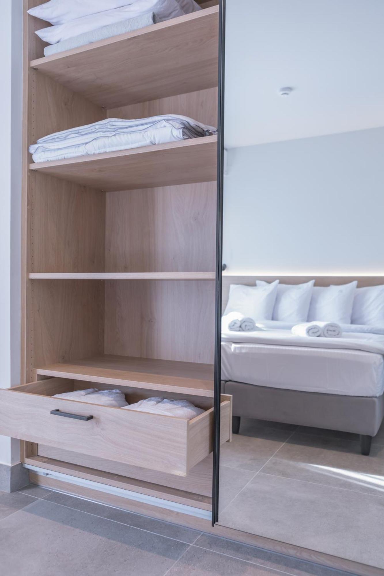 Aeson Premium Living Aparthotel