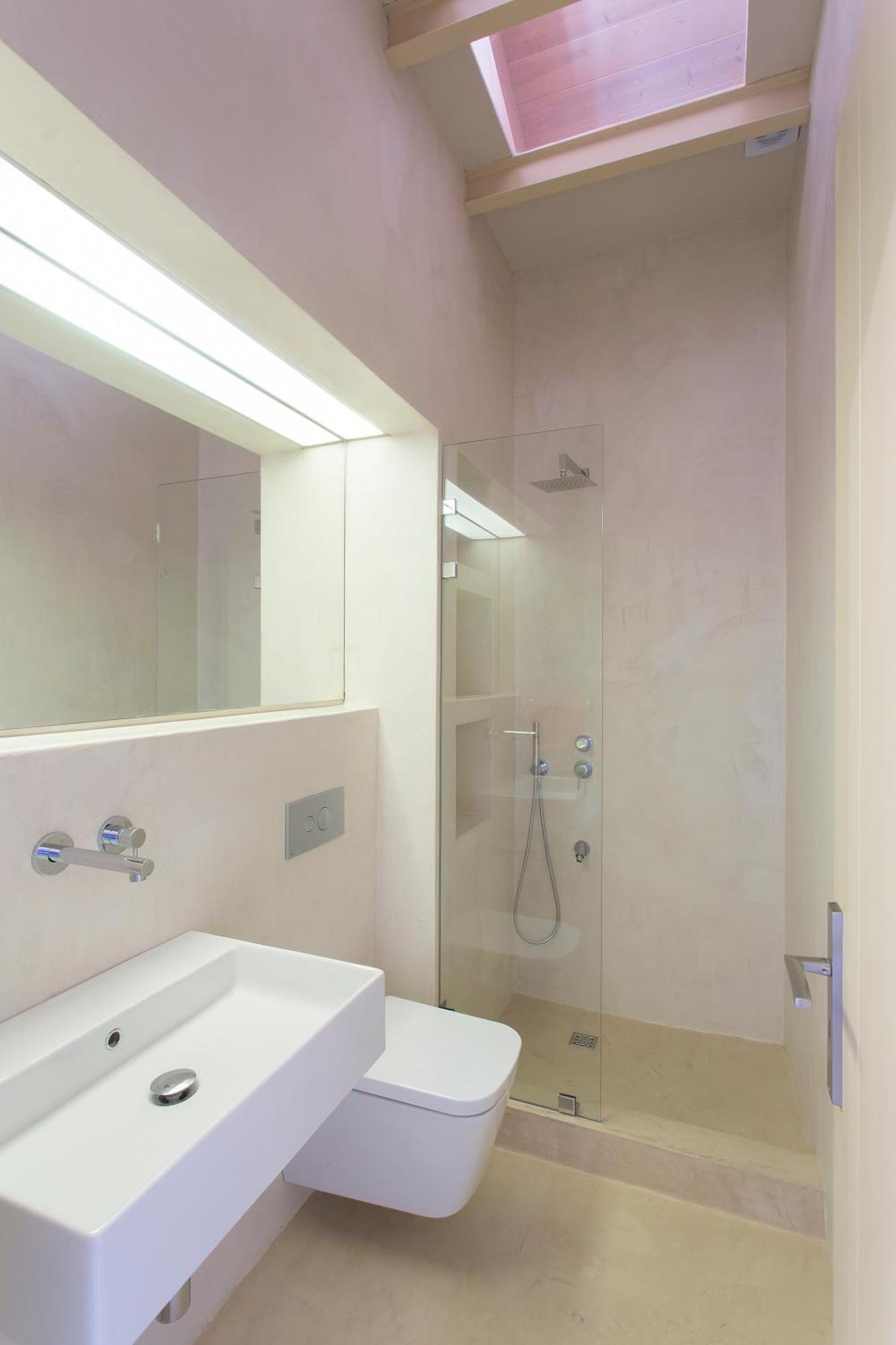 Mary's Luxury 1 Plitra