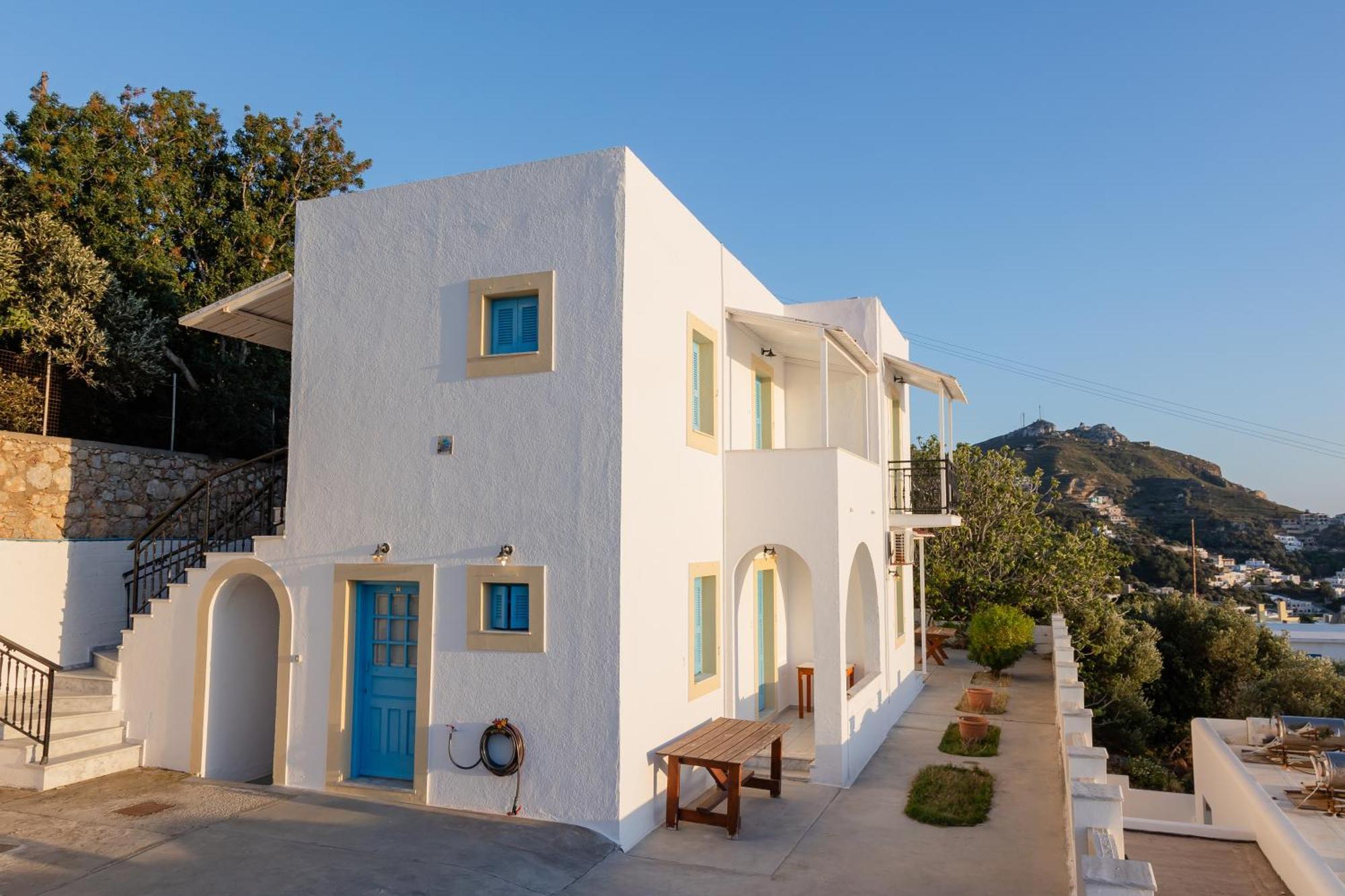 Alkyon Aparthotel