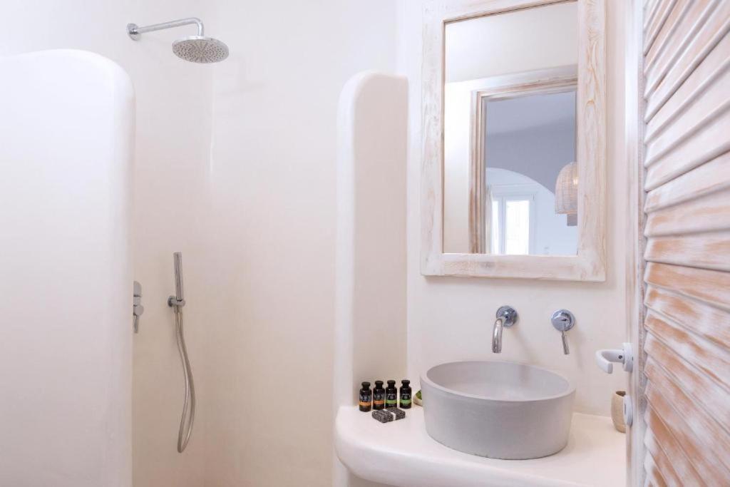 Sandora Guest house *