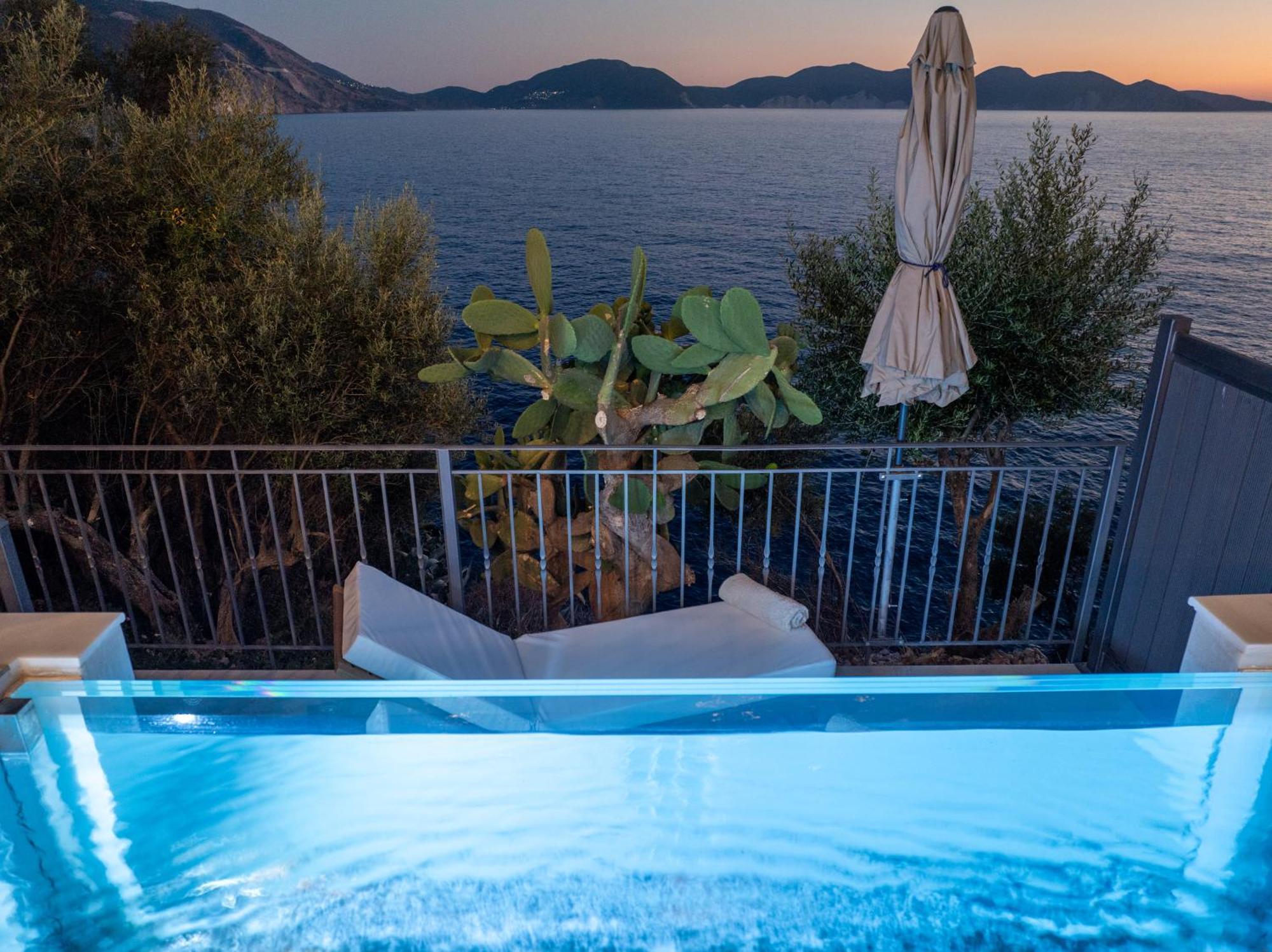 Assos Rockshore By The Sea Apartment Asos