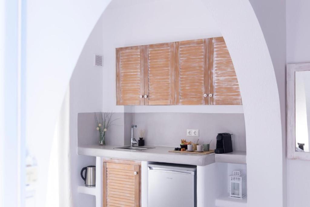 Sandora Guest house *