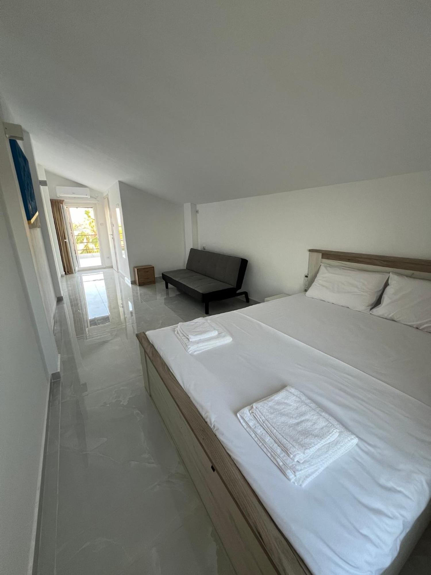 Potidea Apartment Nea Poteidaia