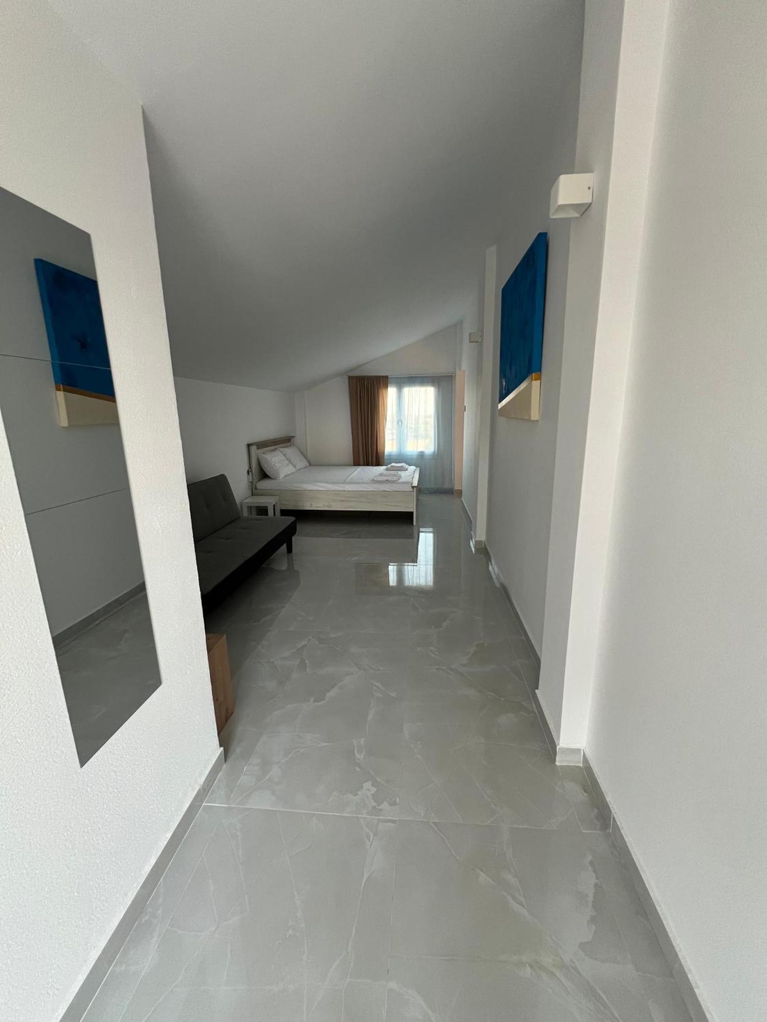 Potidea Apartment *