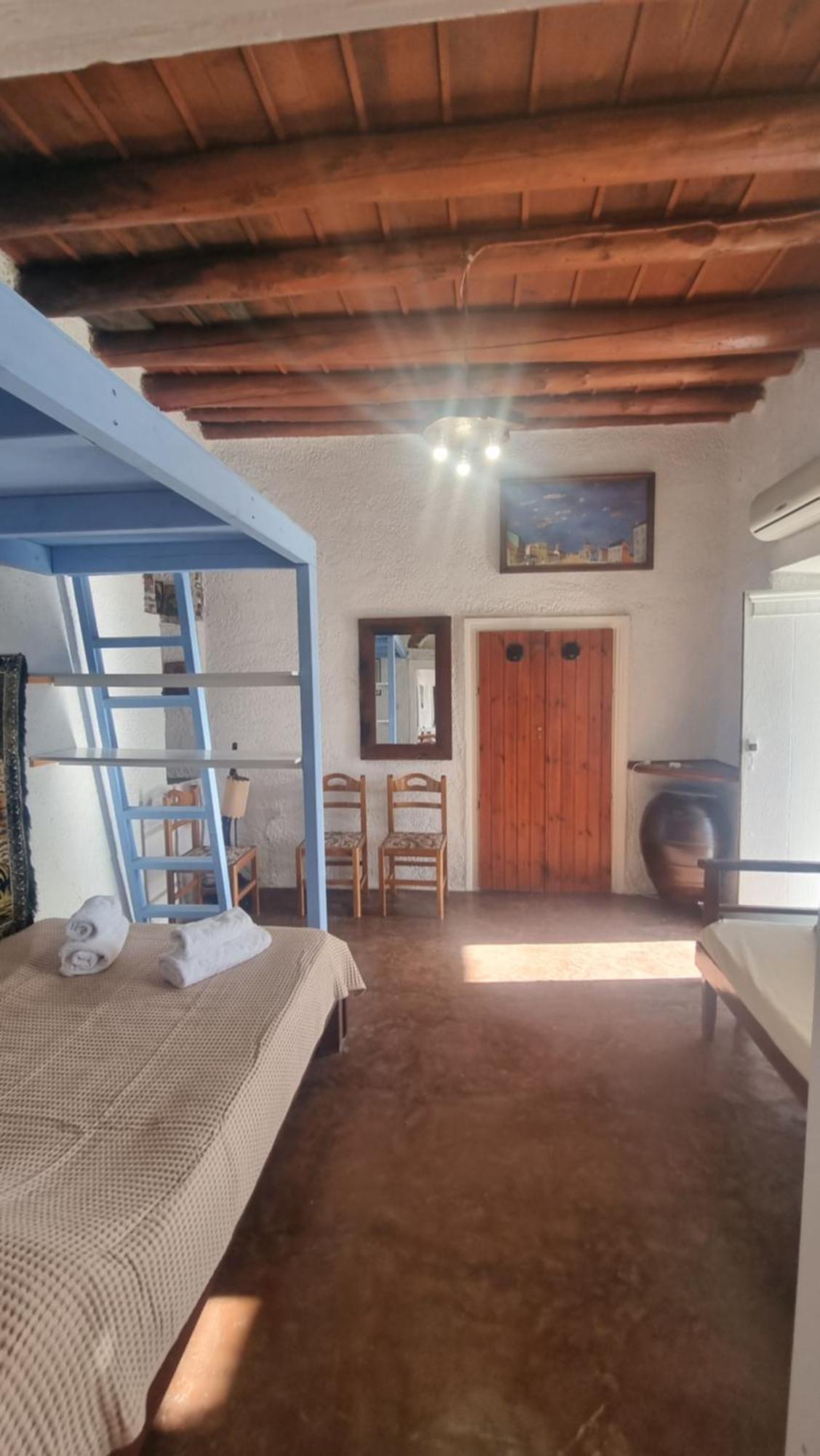 Eagles Nest House * Andros Town
