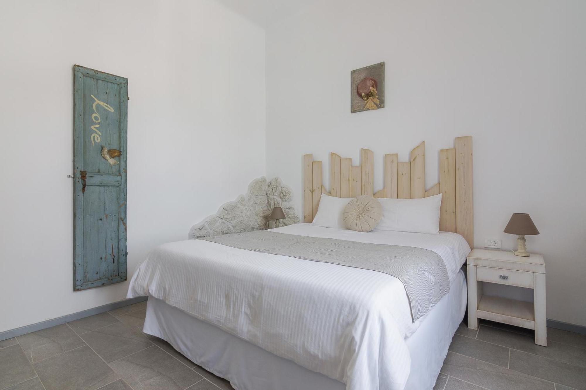 Ble Oneiro Sunset Villa Adamantas (Milos)