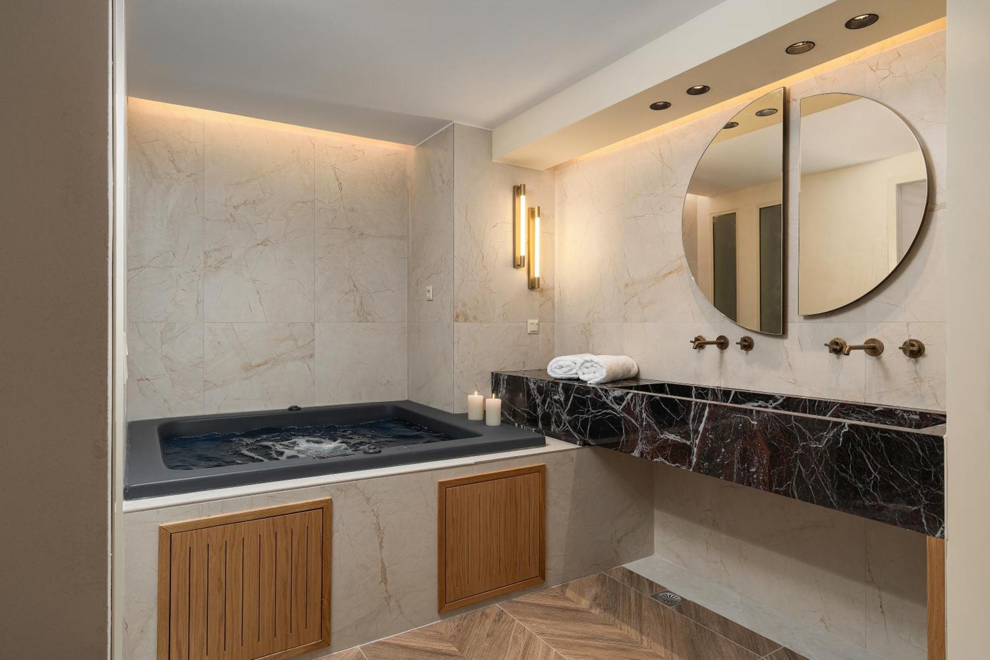 Hotel Dea Del Porto Wellness & *