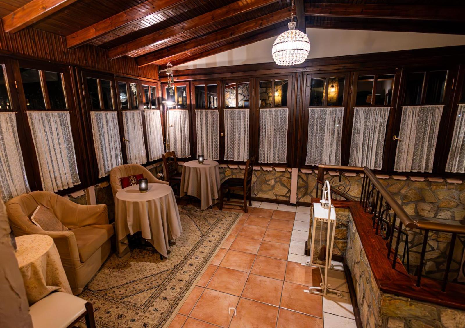 Hotel Fanaras 2*