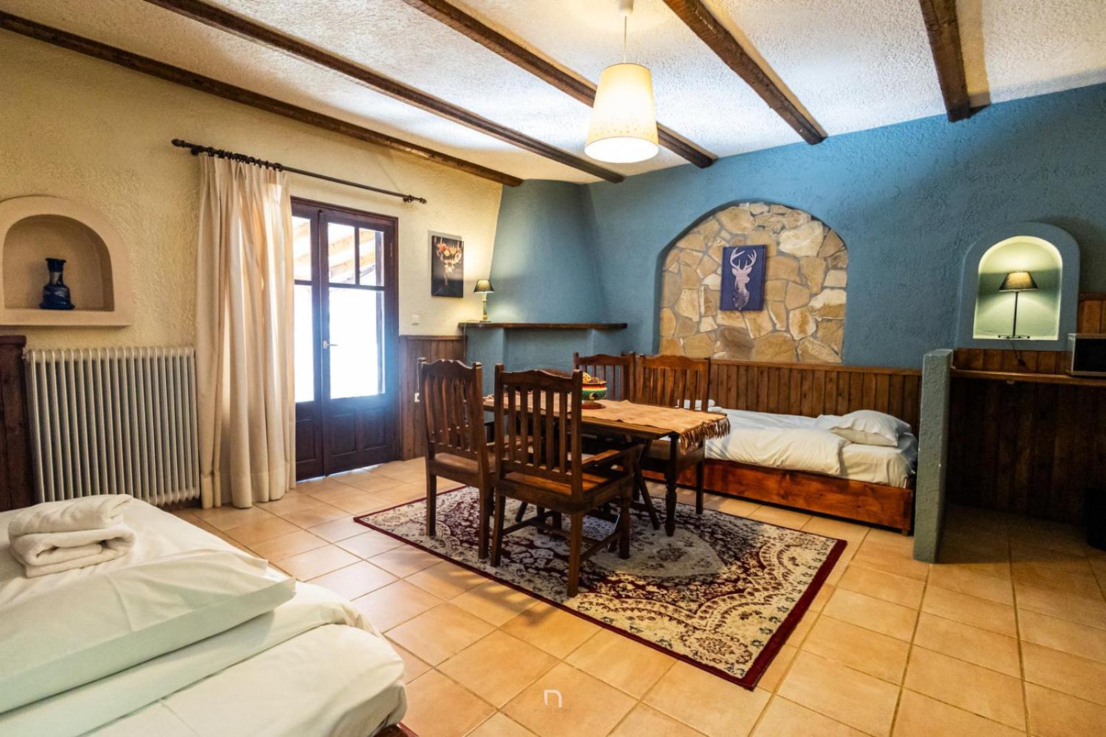 Fanaras Hotel 2*