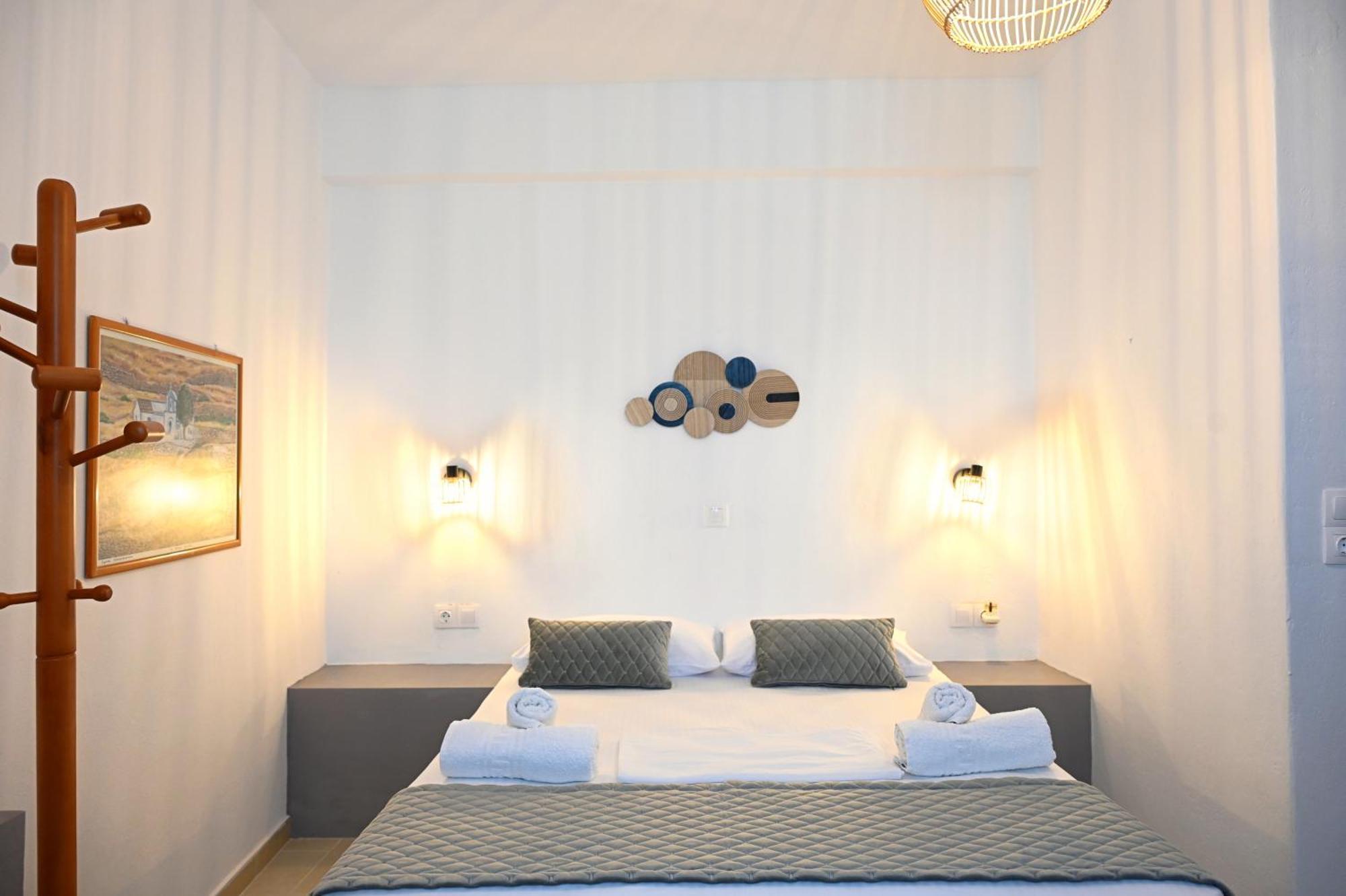 Bed & Breakfast Oneiro Kythnos *