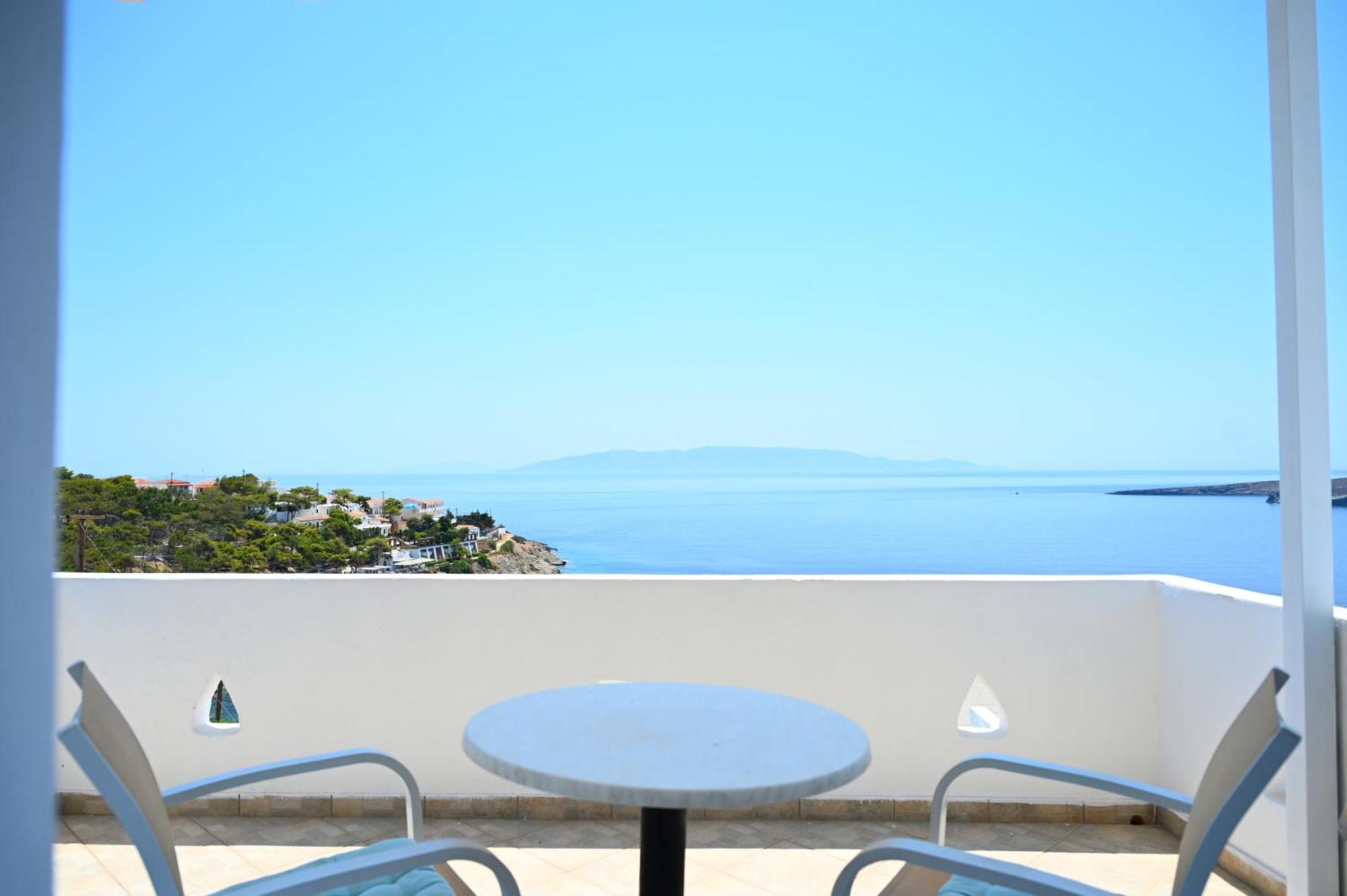 Oneiro Kythnos Bed & Breakfast