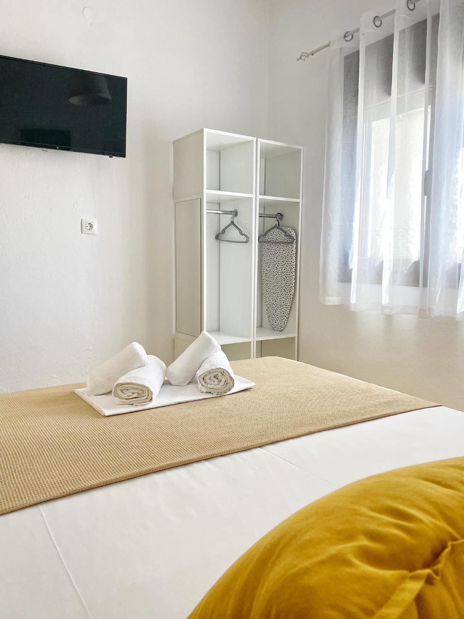 Aparthotel Livadi *