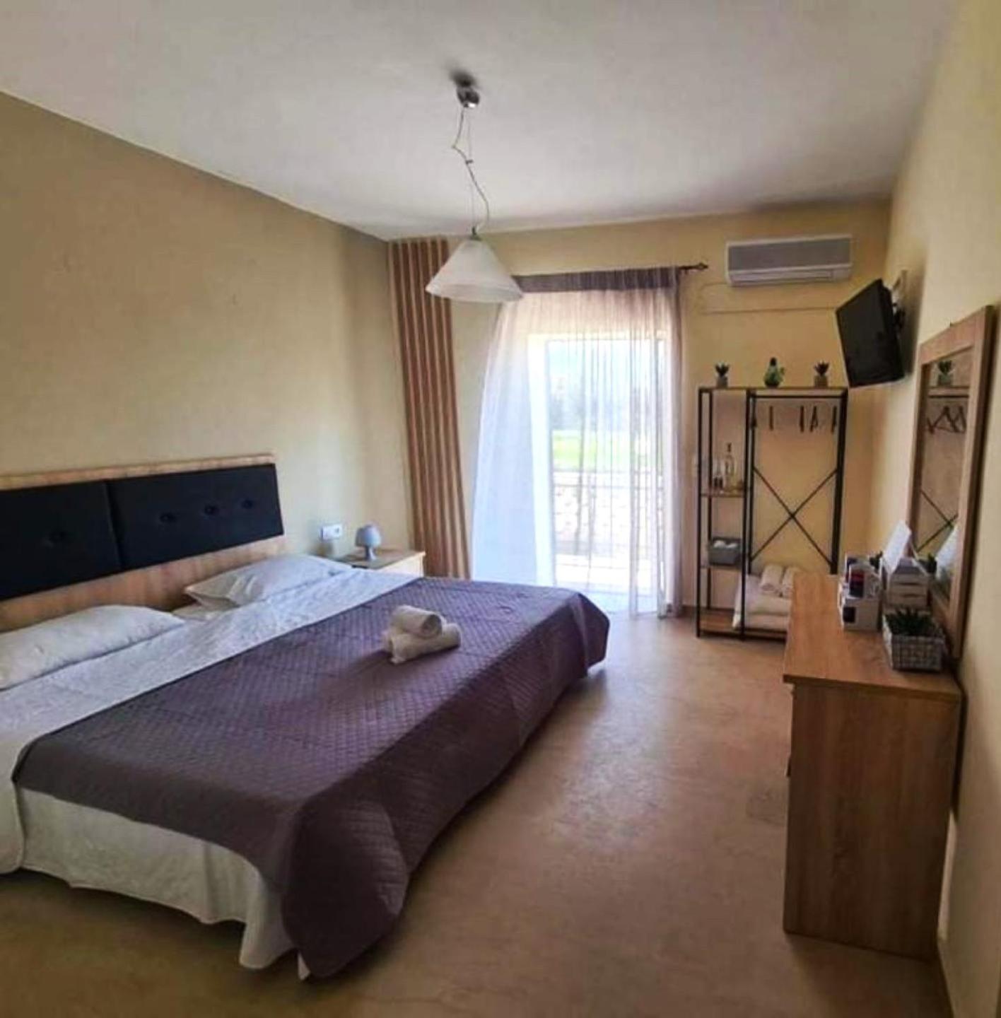 Ionian Boutique Aparthotel Agios Georgios (Corfu)