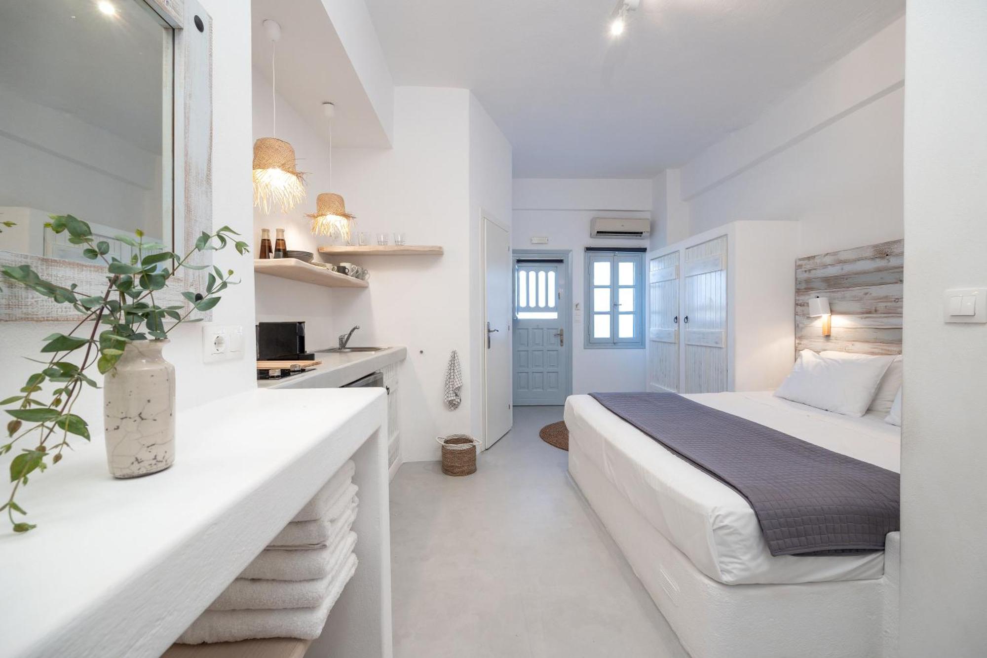 Flisvos Apartment Naxos City