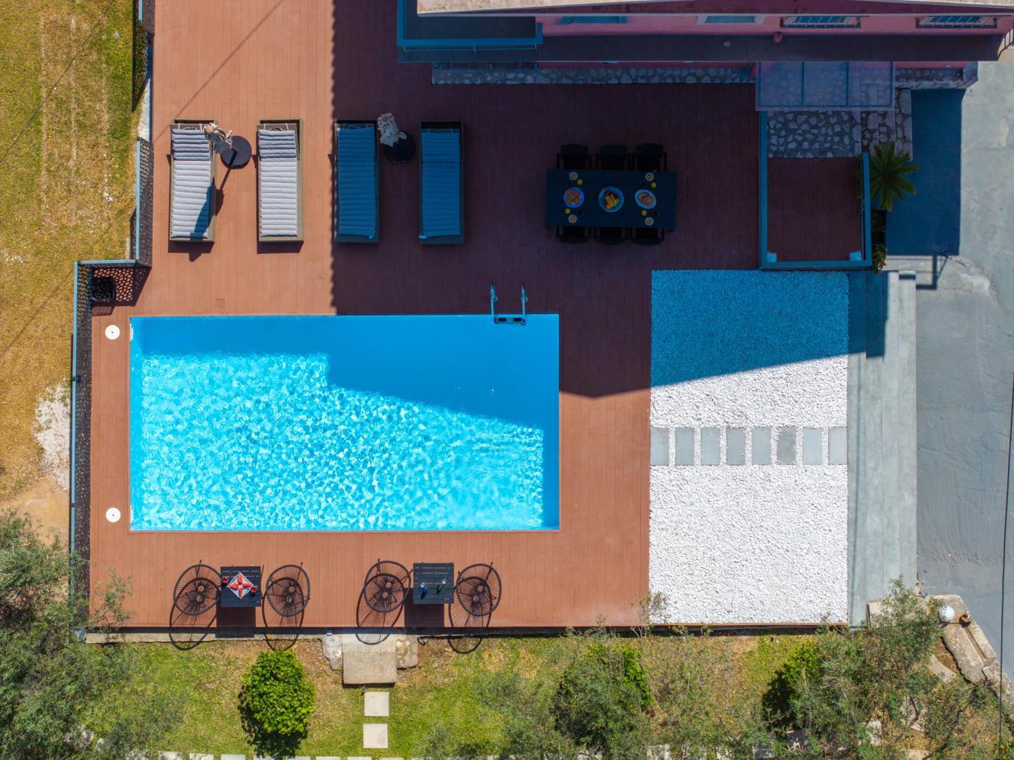 De Bosset Villa *