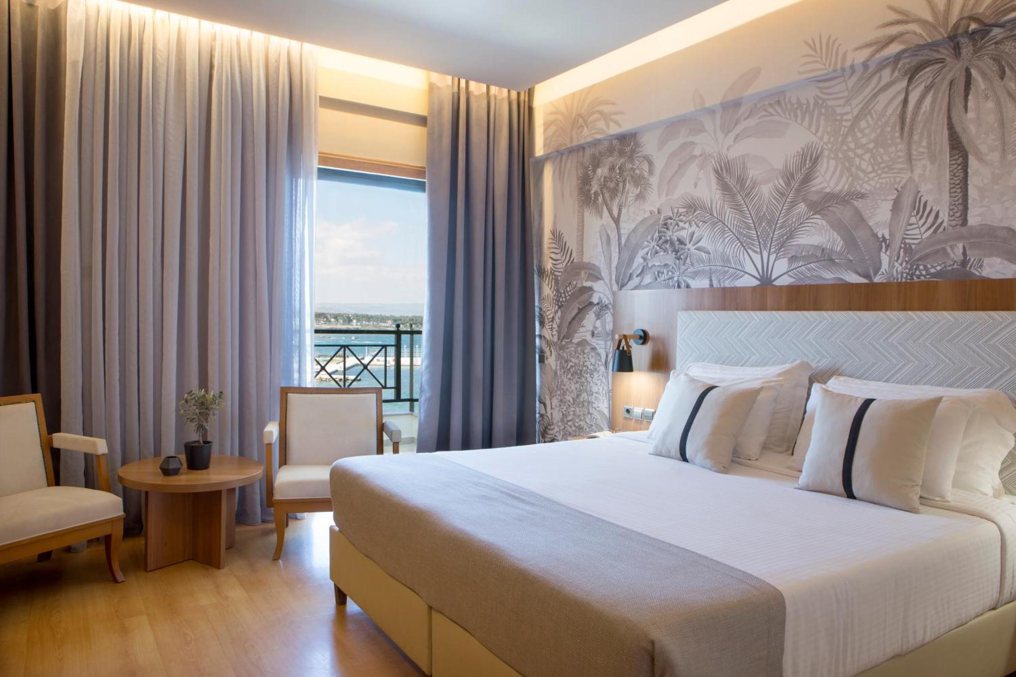 Hotel Ramada By Wyndham , Athens Club Attica Riviera 5*