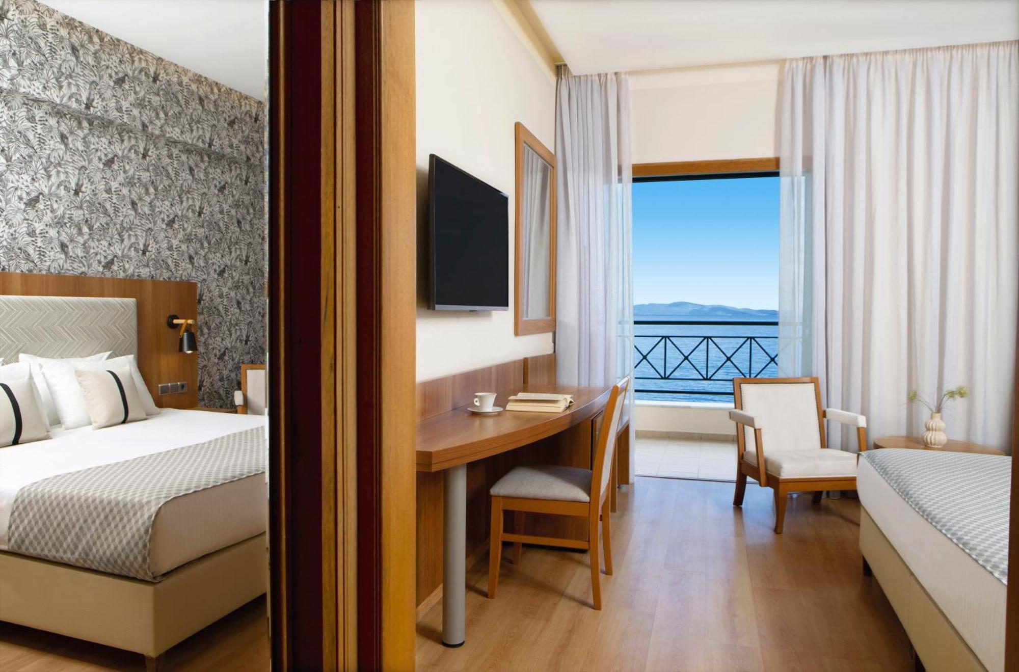 Ramada By Wyndham , Athens Club Attica Riviera Hotel 5*