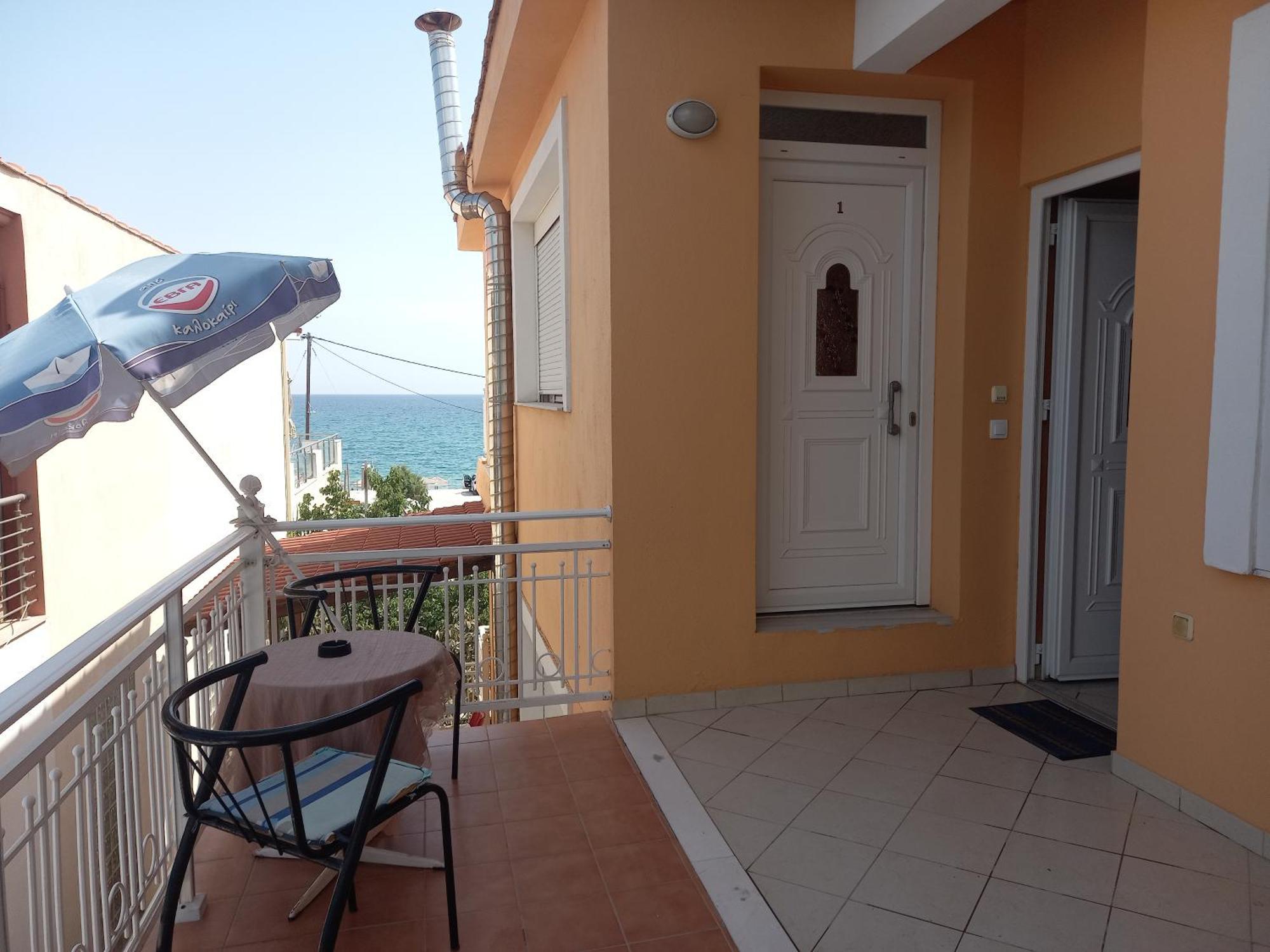 Avra Apartment