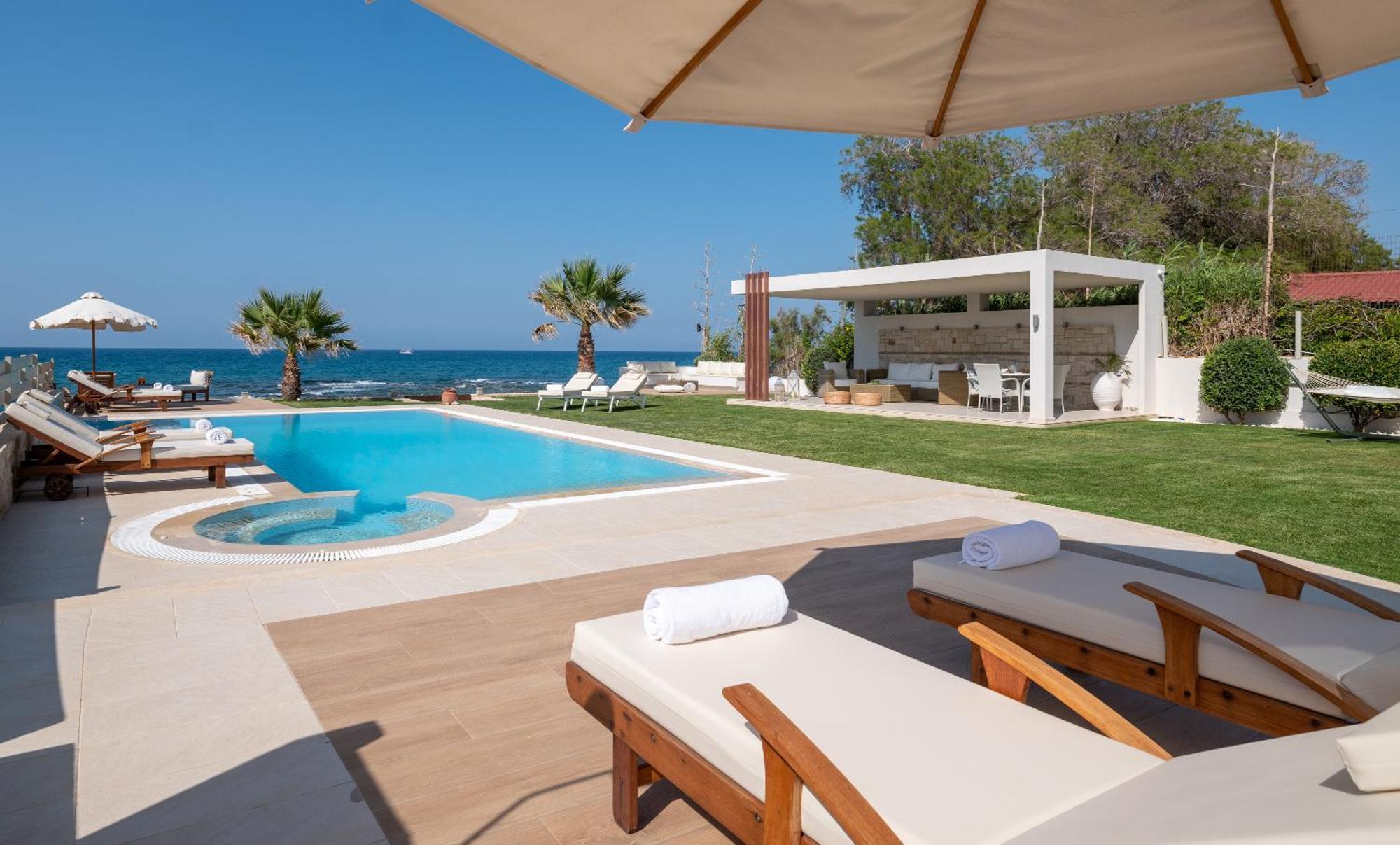 Hersonissos Beach Villa * Hersonissos (Crete)