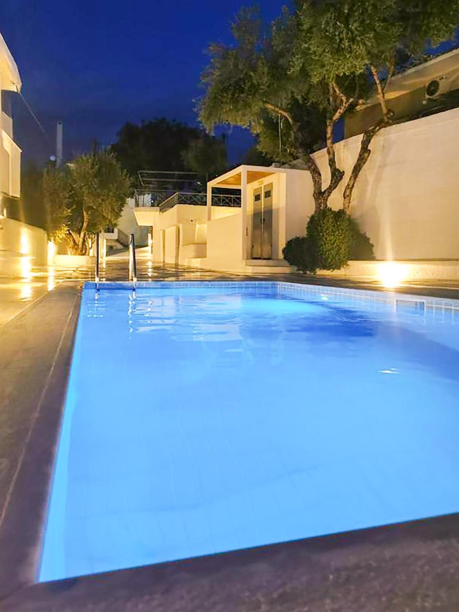 Pouletis Family - Akroyali Seaview Getaways