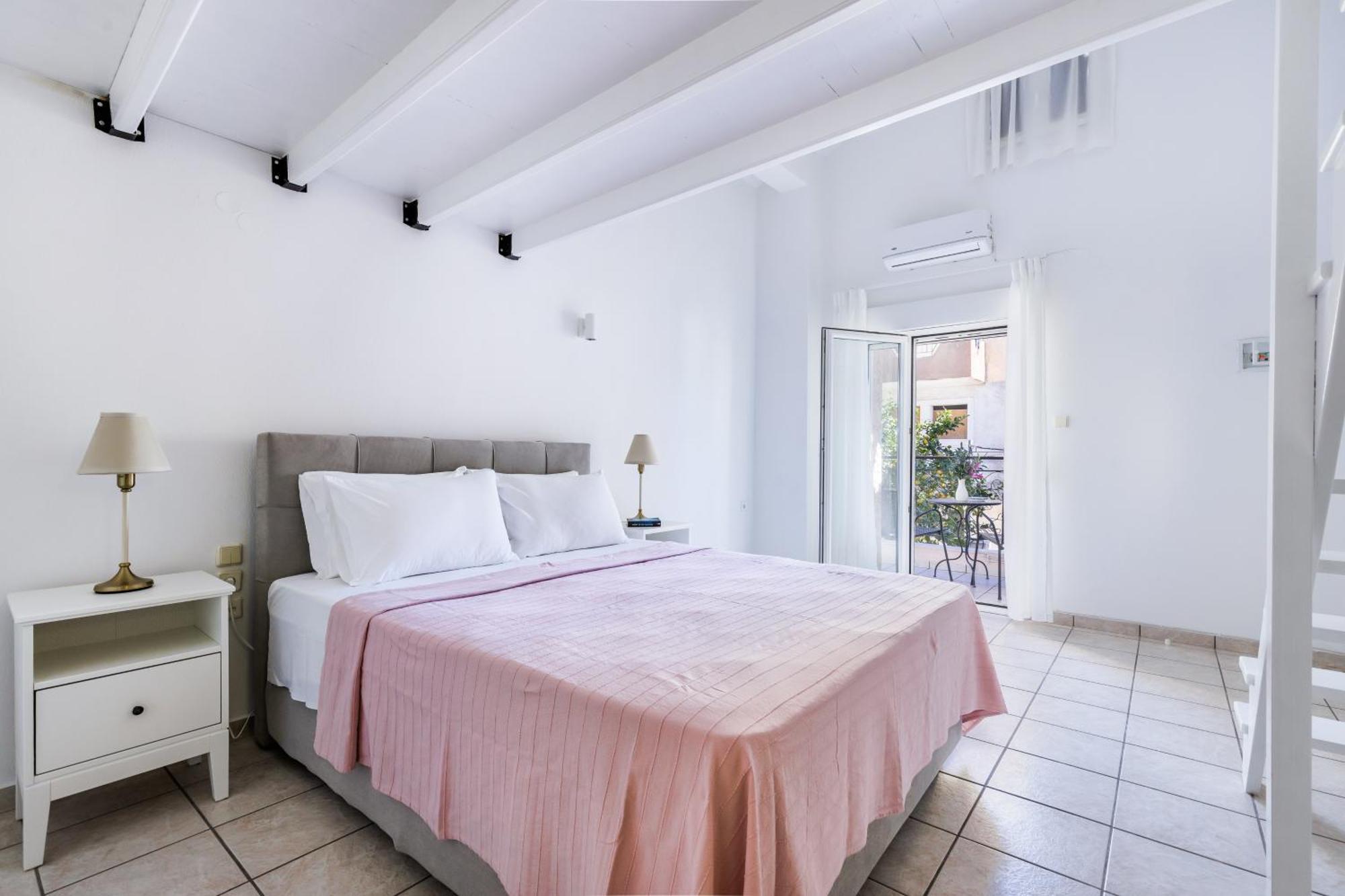 Belvedere Skopelos Neo Klima