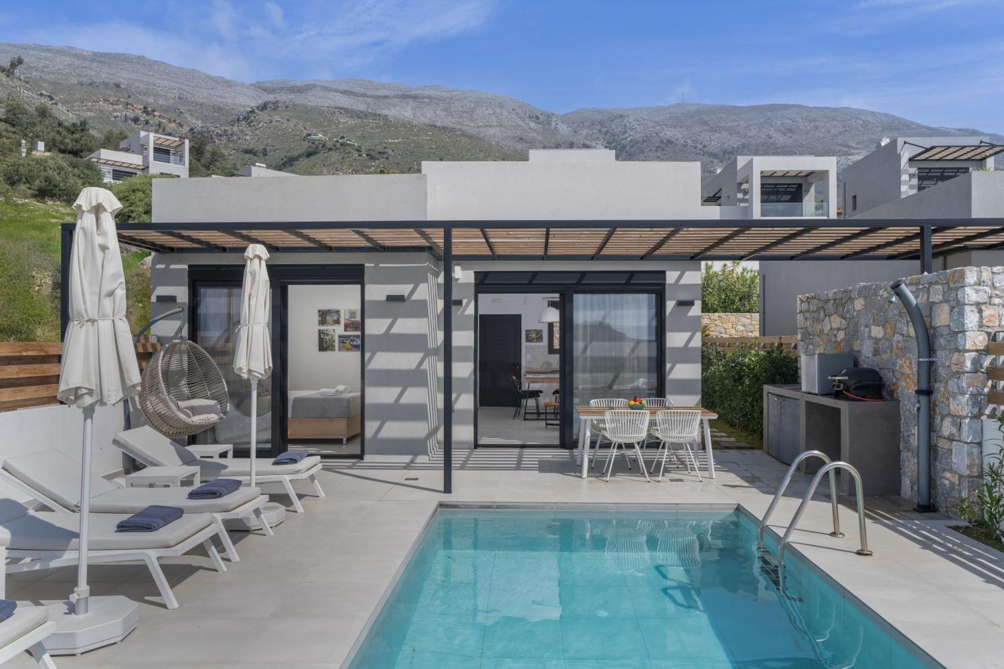 Oneiro, With Sea And Countryside View Villa