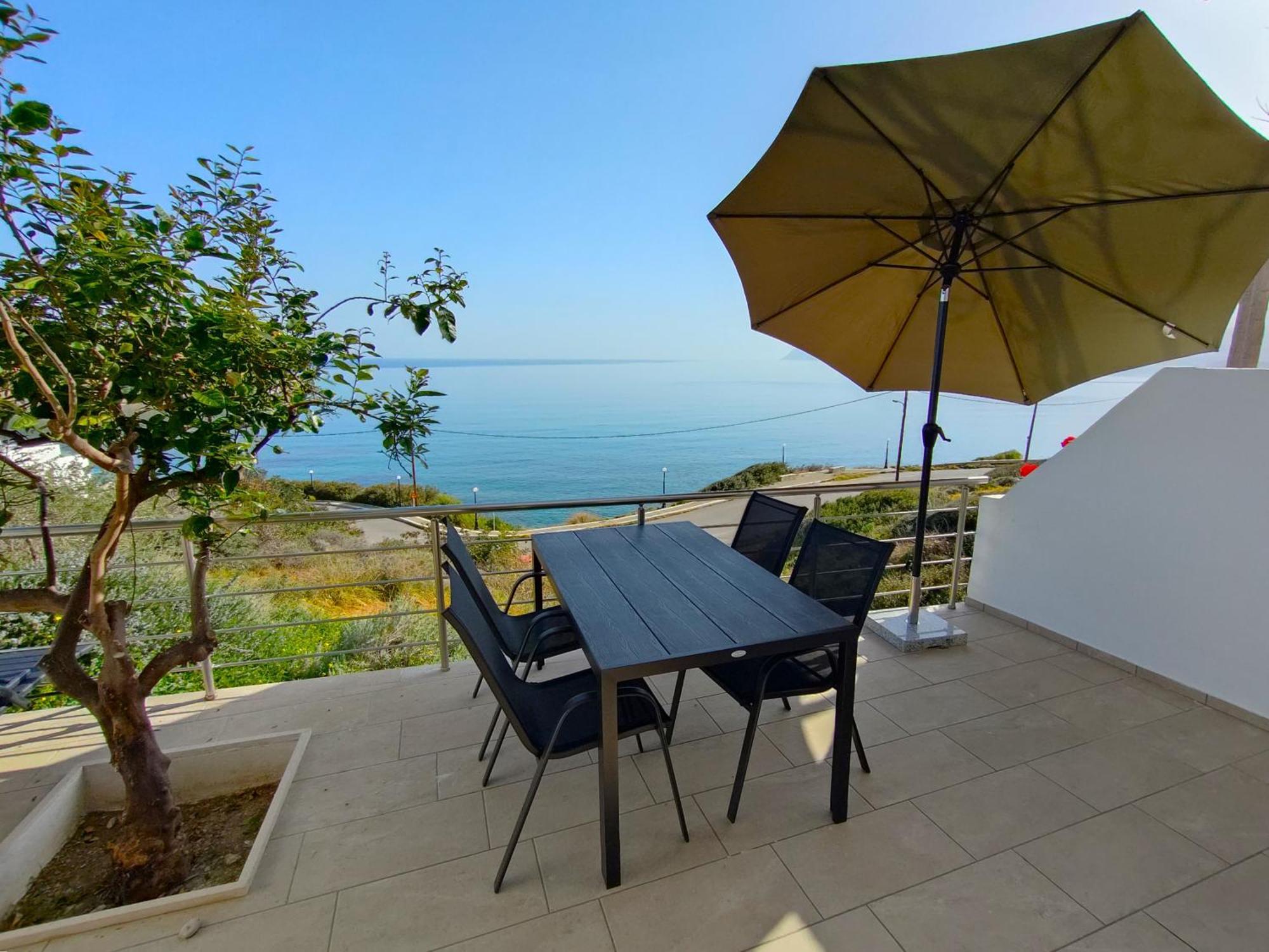 Lemon & Waves Apartment