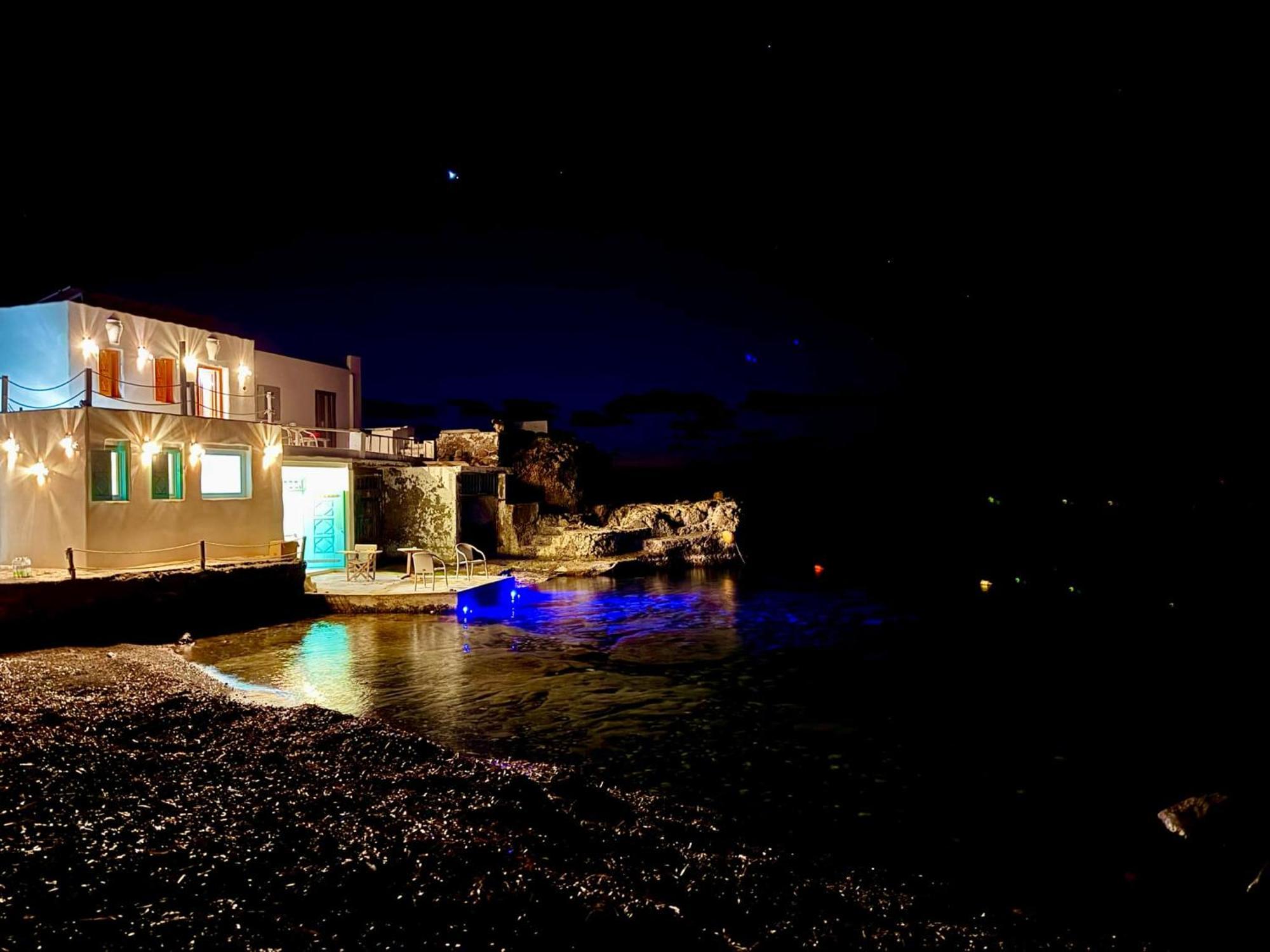 Milos Island-cavo Paradiso Ocean House Apartment Plaka (Milos)