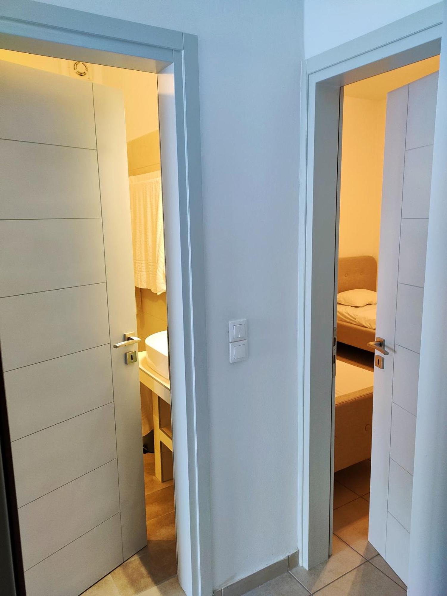 Lemon & Waves Apartment