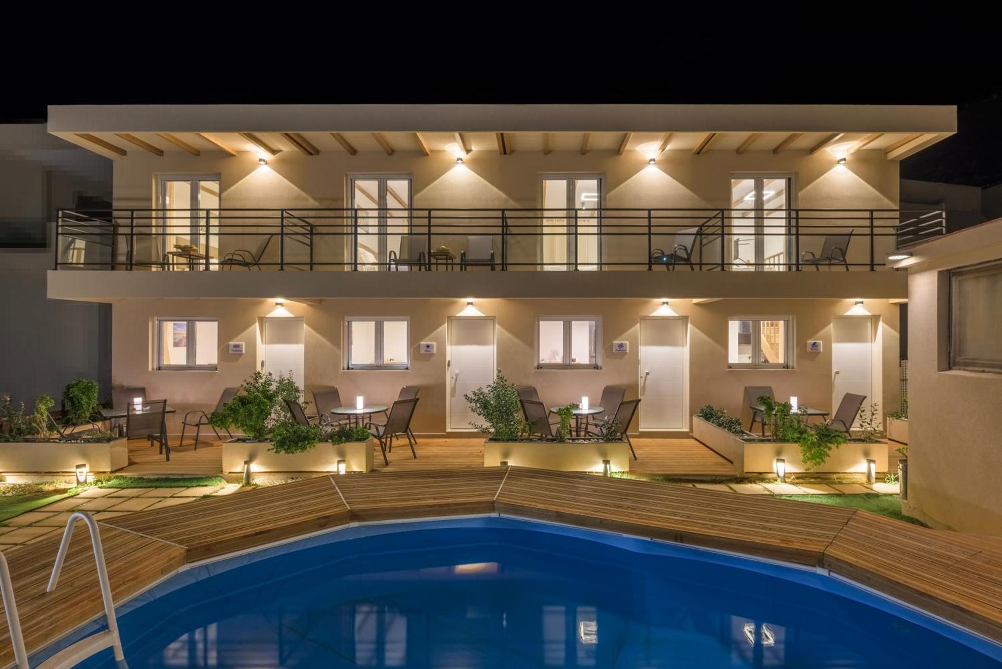 Homes Bluegreen - Beachfront, Pool, Garden And Bbq - Near Heraklion