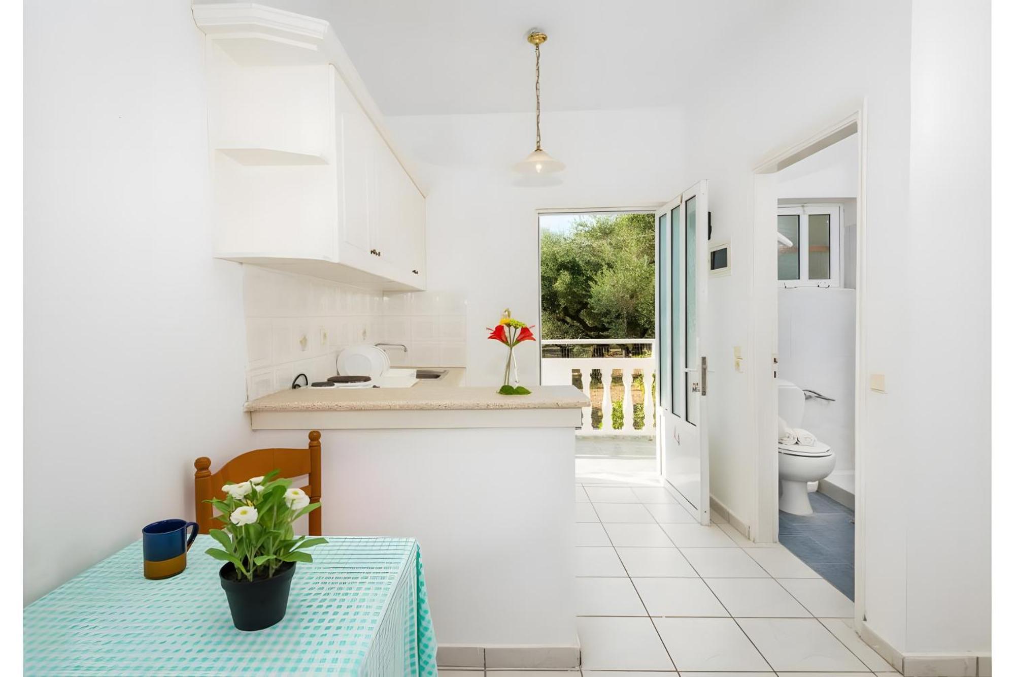 Tamar Apartments, Guest house *