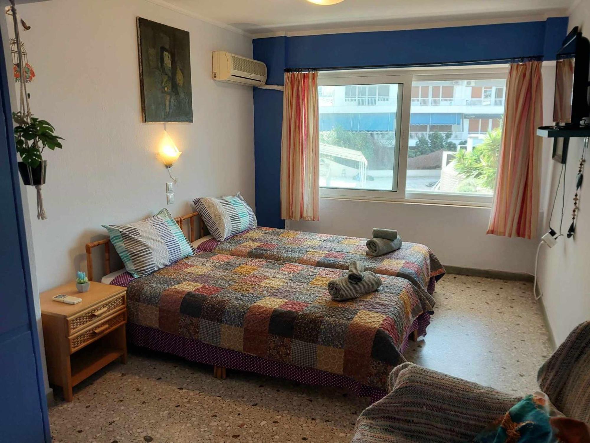 Apartment By The 2 *