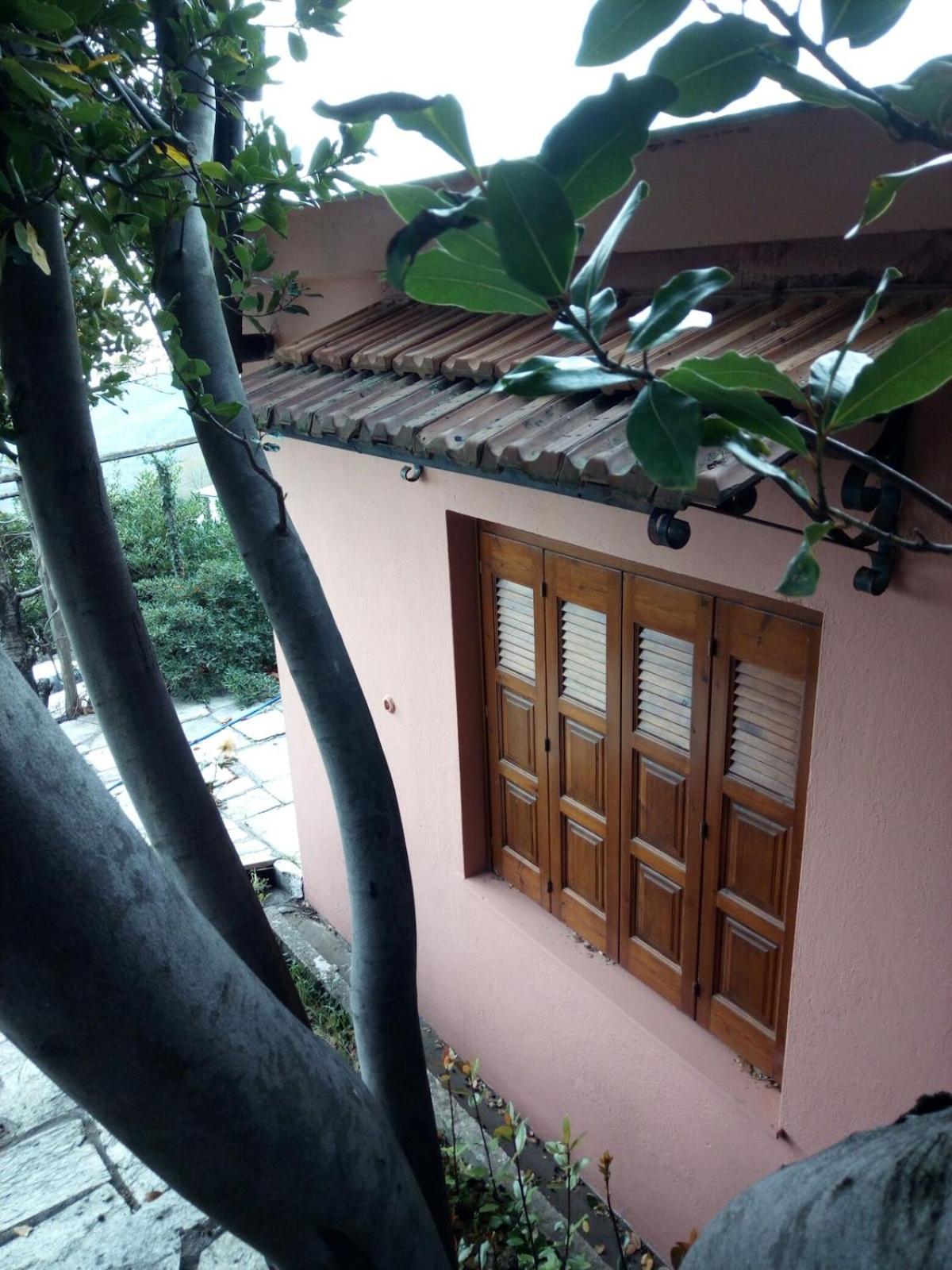 Holiday home #perkyroseshome, Sea & Mountain Combo, Milies, S Pelion, Magnisia, Volos, Greece
